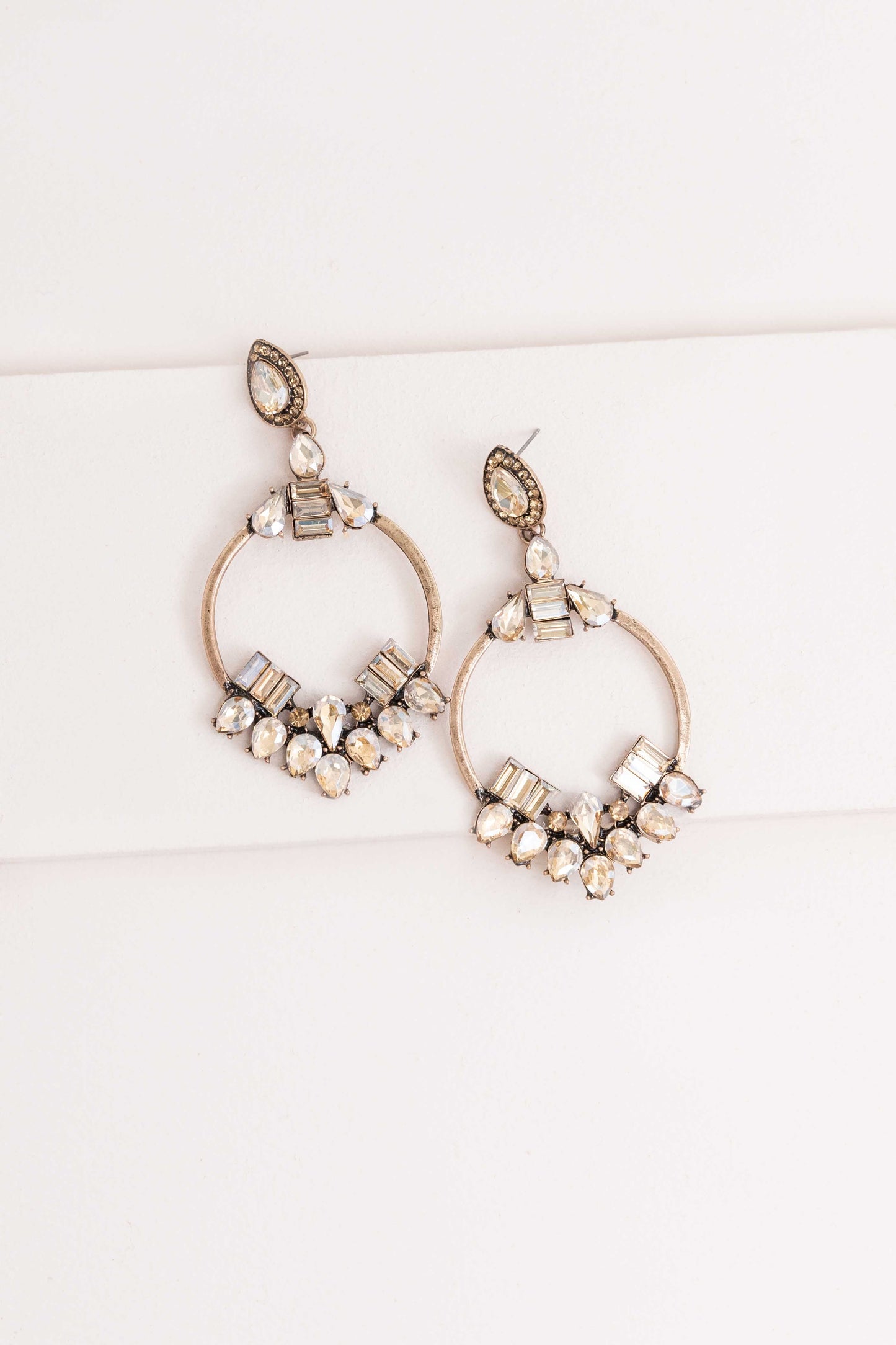 Full of Whims Drop Earrings | Amber