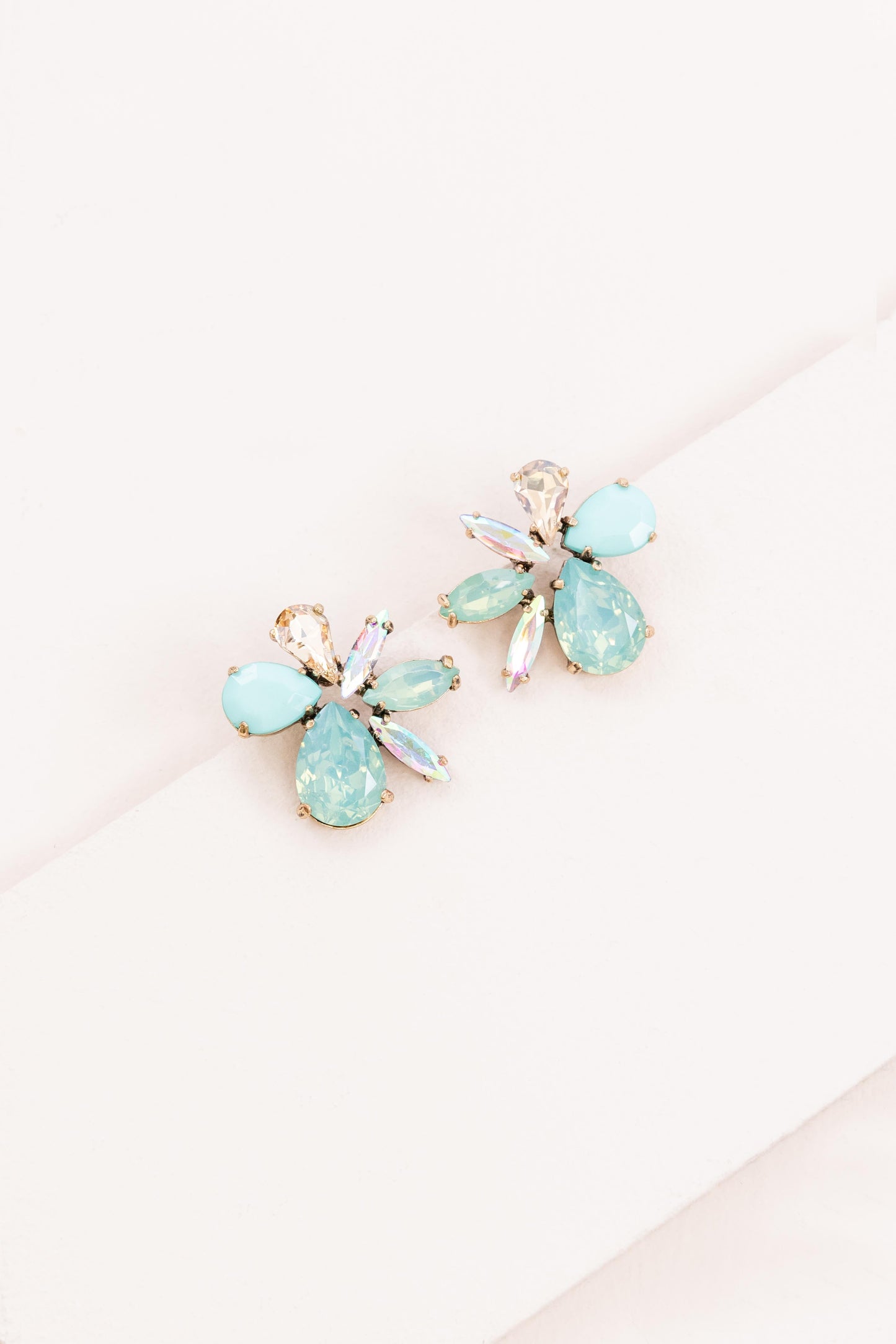 Dare to Dream Shimmer Earrings | Jade