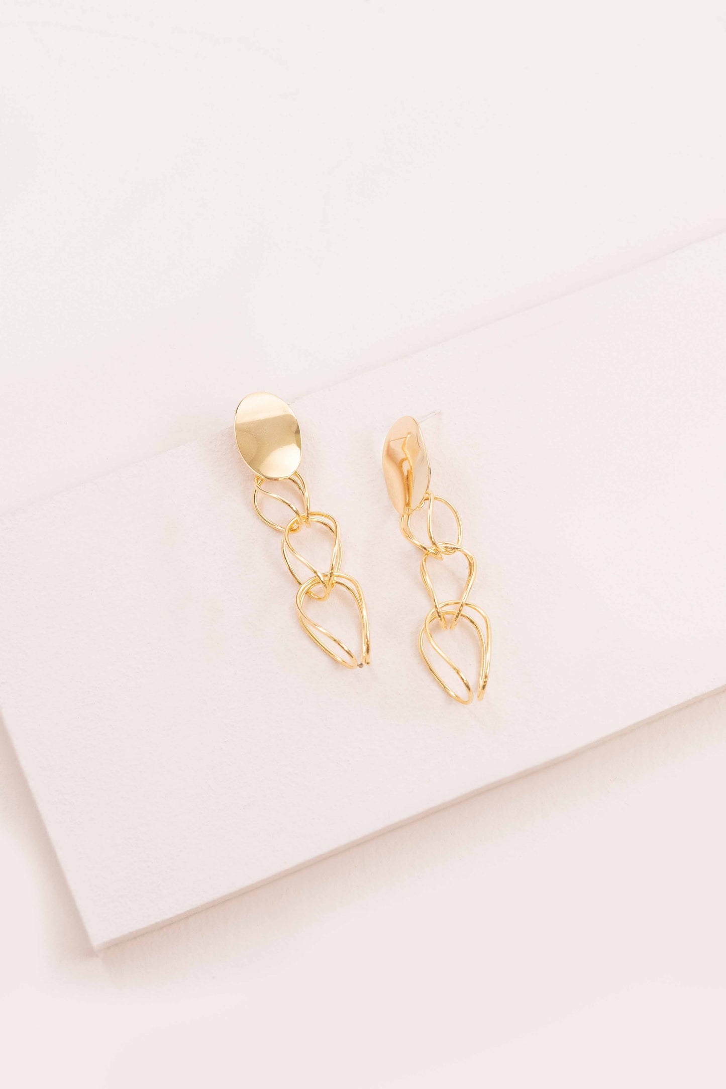 Get Jiggy Chain Earrings (14K)