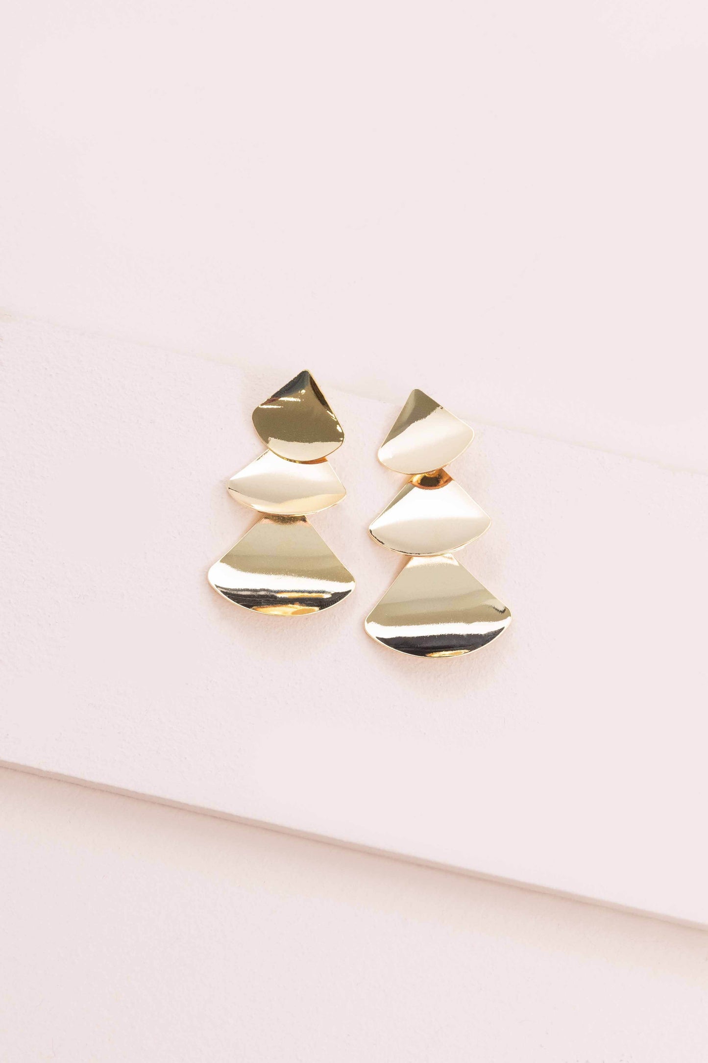 Falling Gold Earrings (14K)