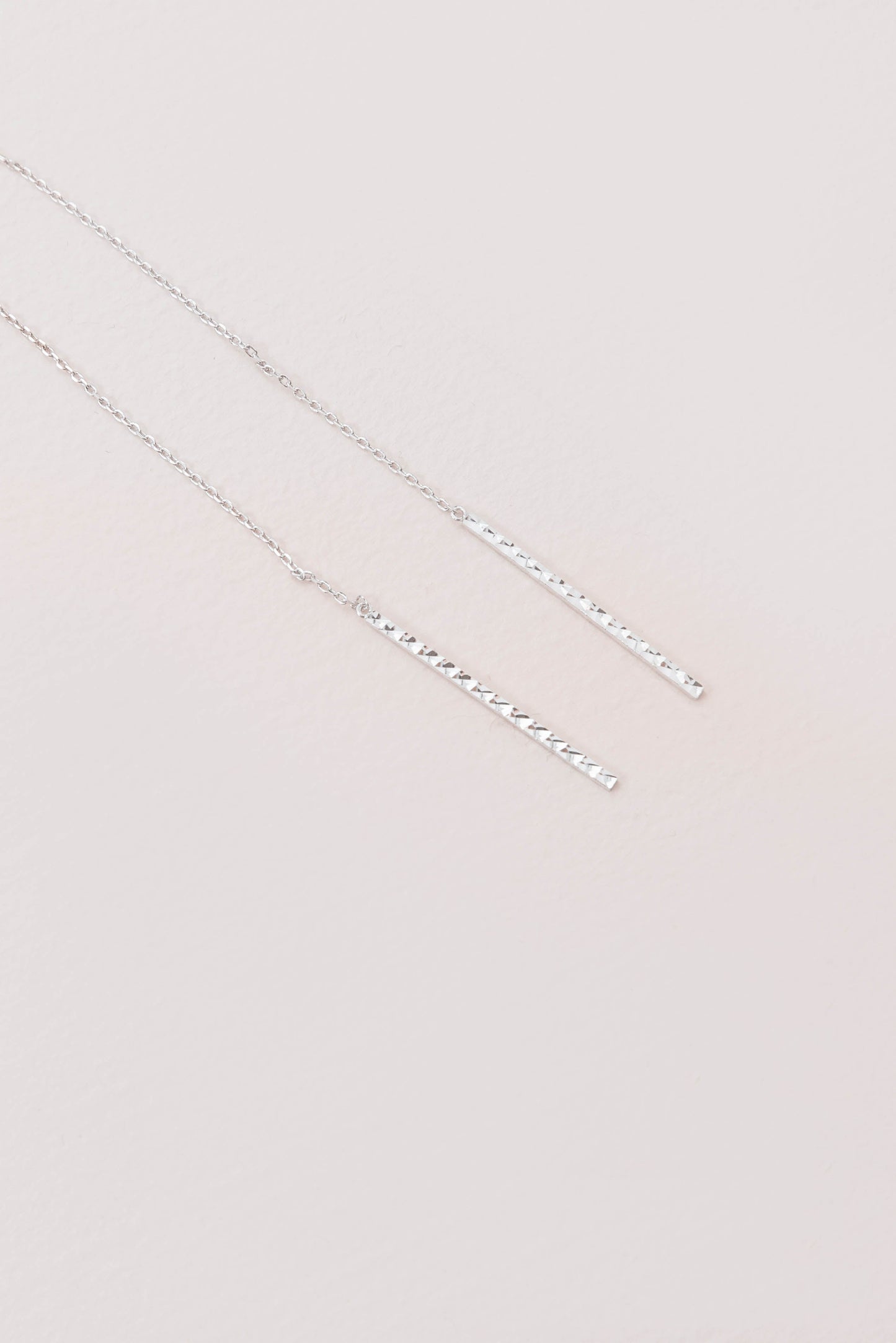 Eve Bar Threader Earrings