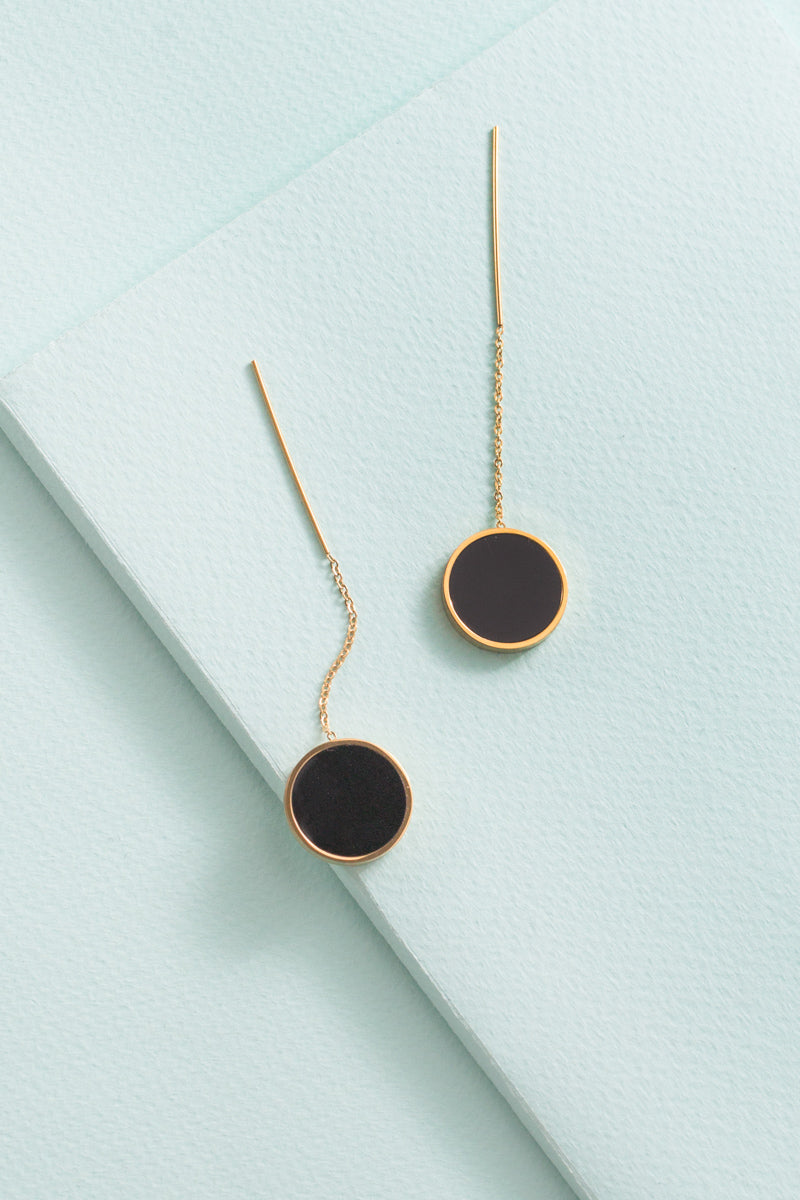 Day And Night Threader Earrings (14K)
