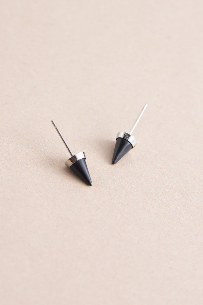 Spike Stone Earrings | Black Silver