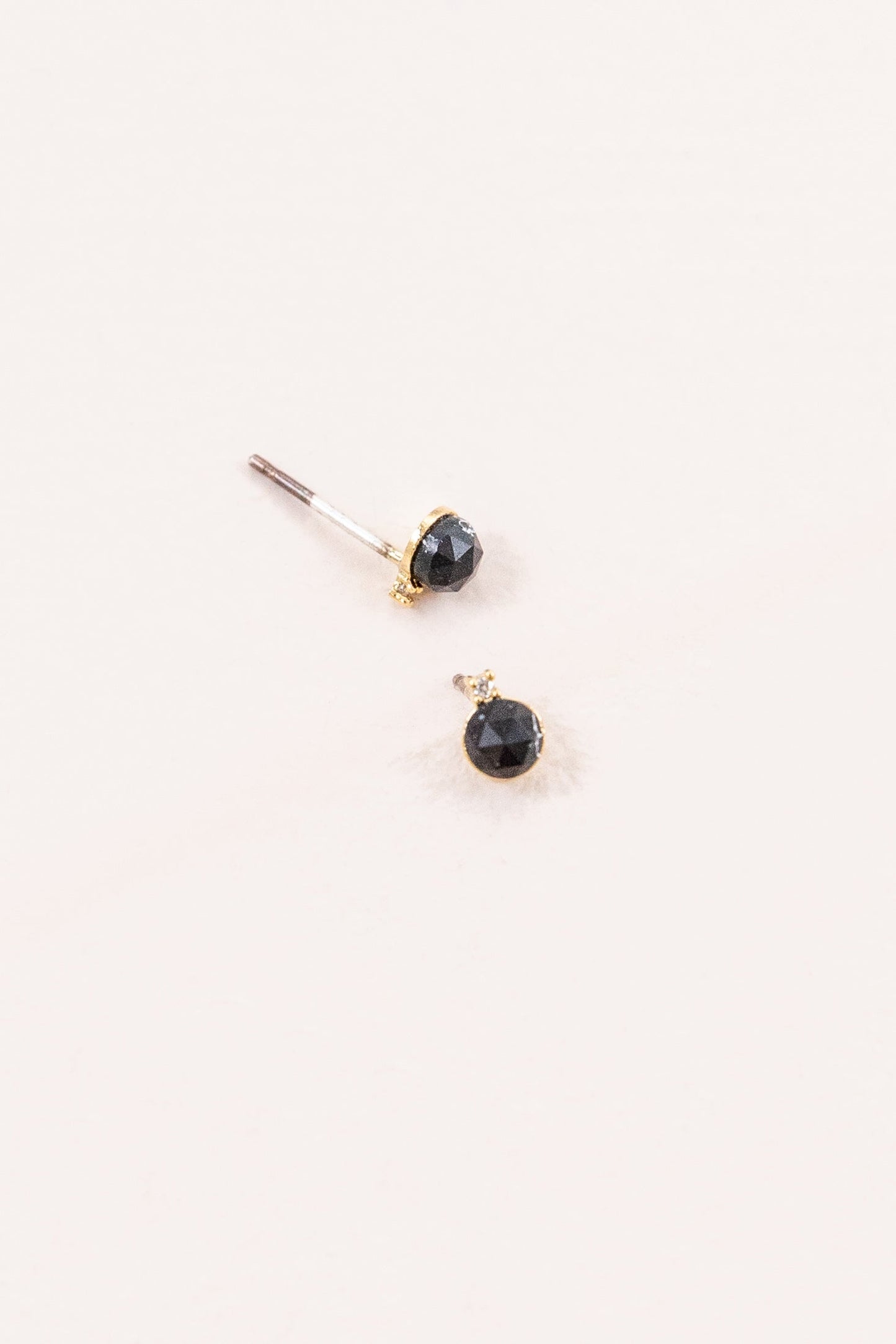 Perfect Duo Stone Earrings | Black