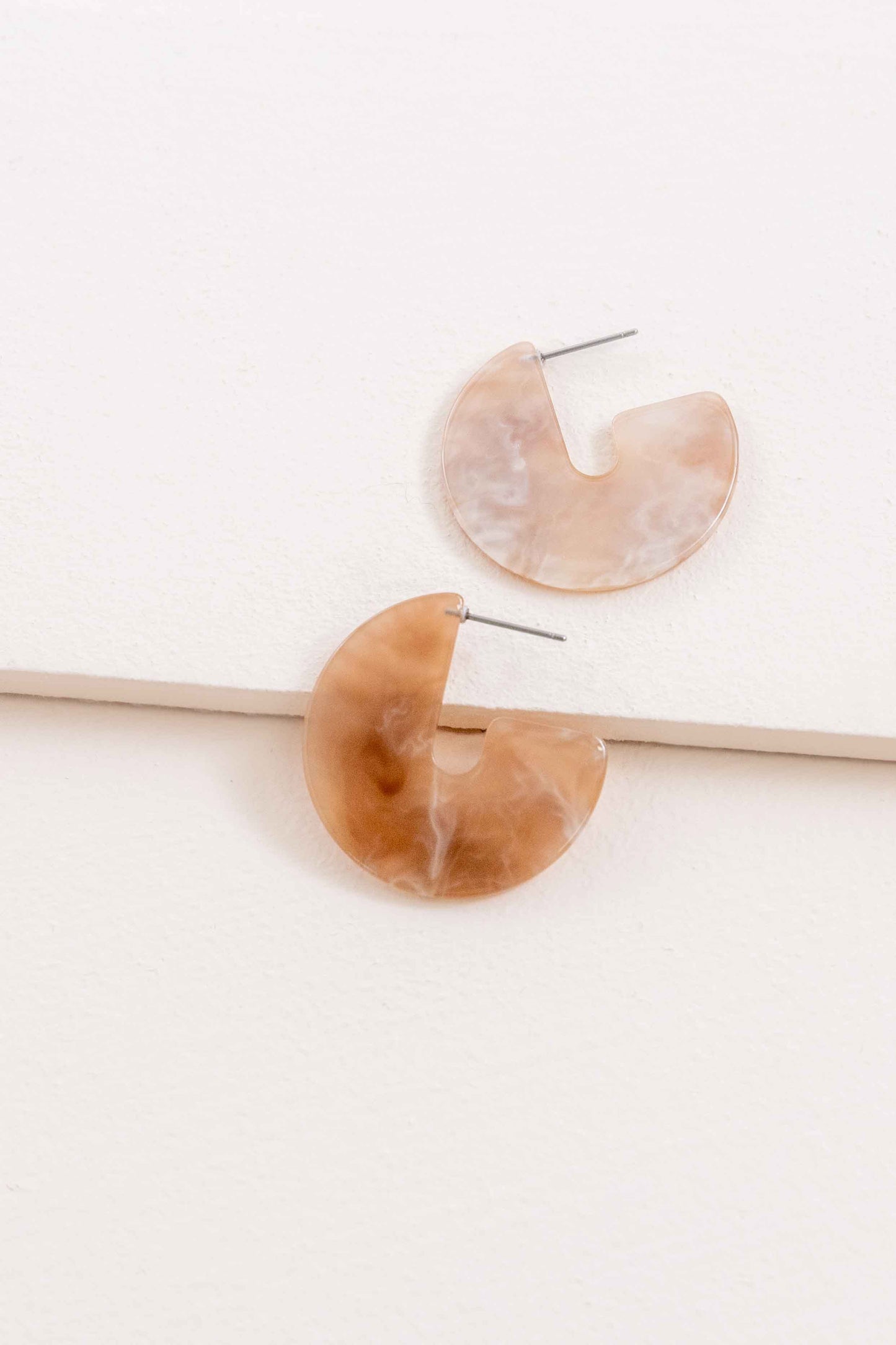Marble Half Hoop Earrings | Beige