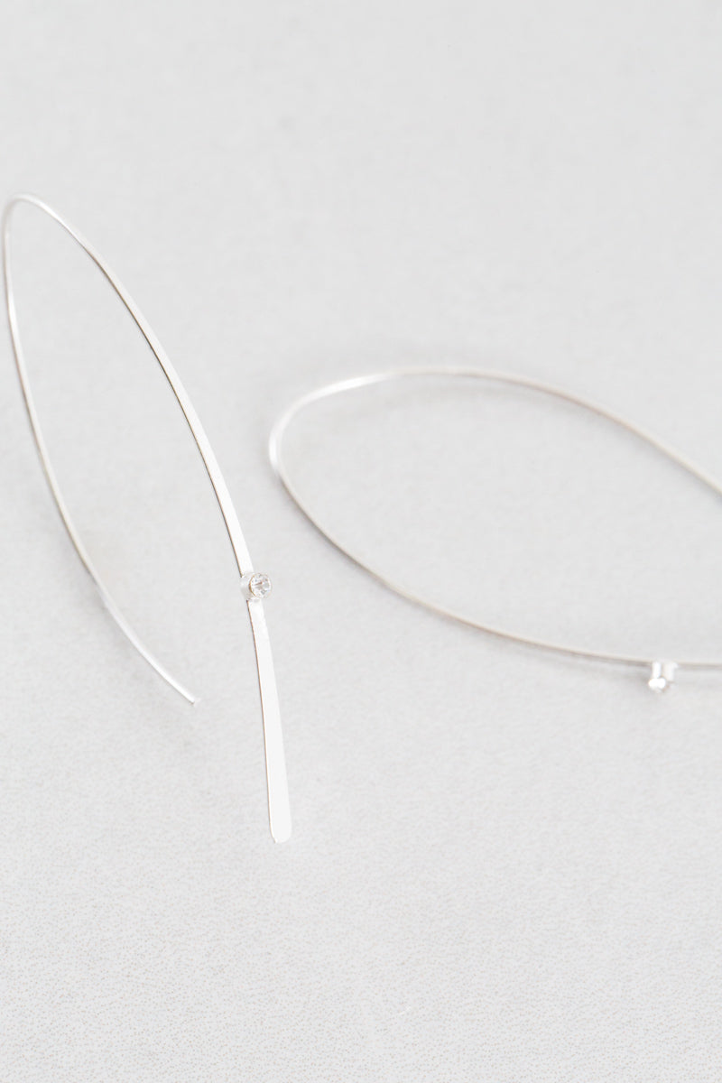 Charming Daze Threader Earrings