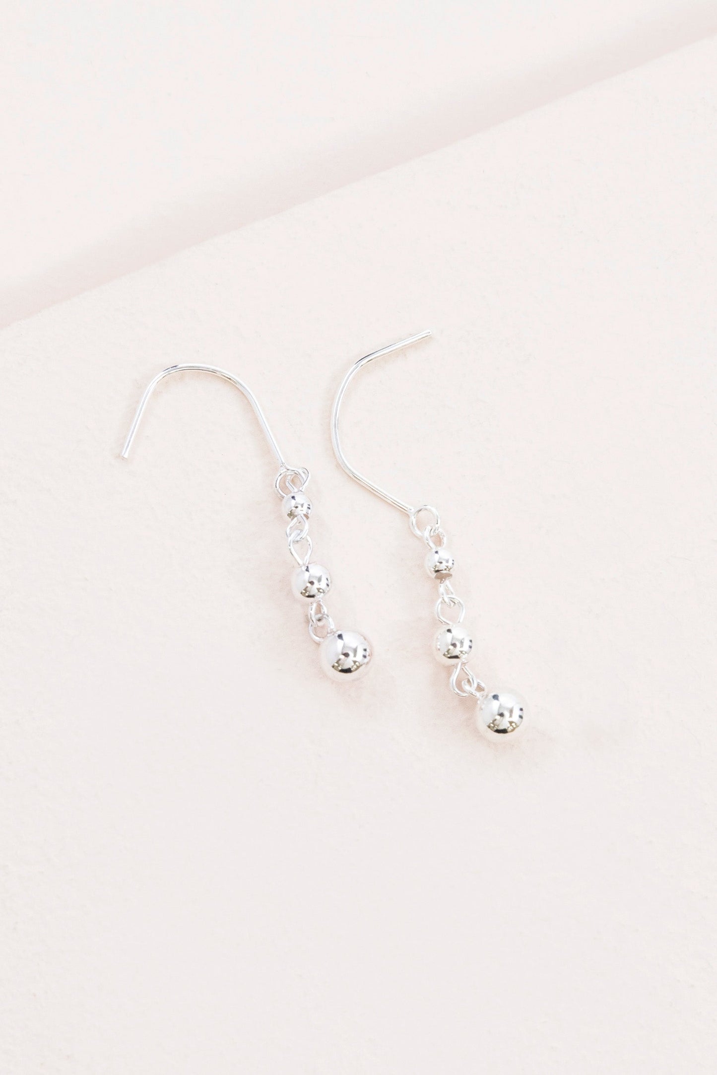 Stuck in Time Hook Earrings (sterl.)