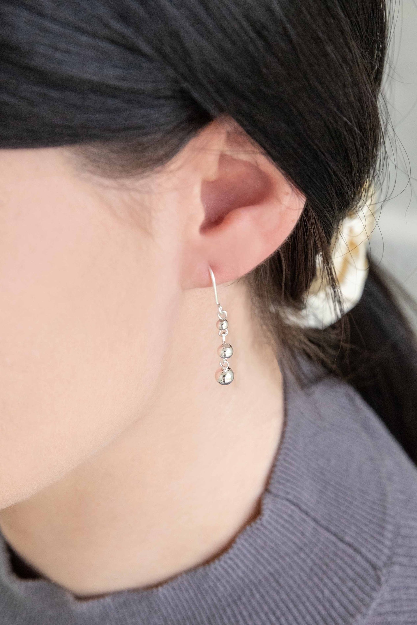 Stuck in Time Hook Earrings (sterl.)