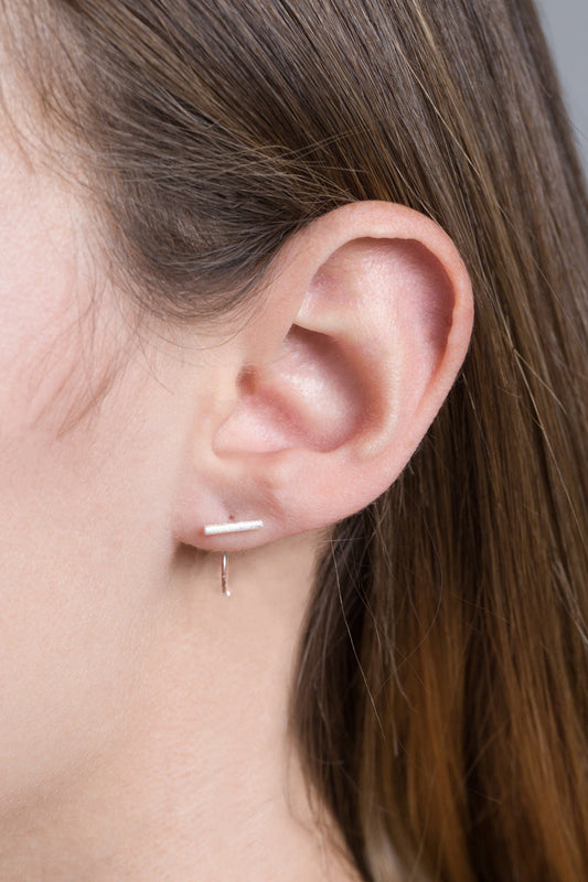 Bar Chase Hoop Earrings (14K)