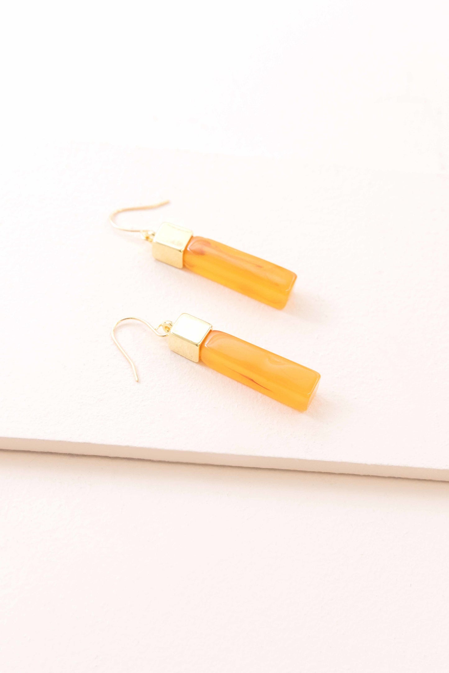 Dynasty Dangle Hook Earrings (14K)