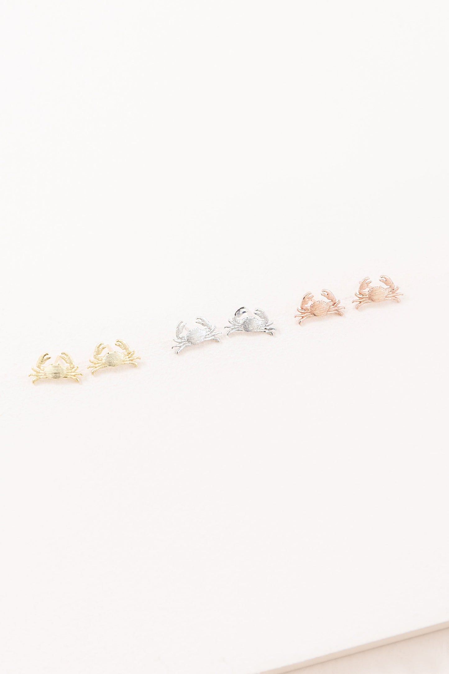 Maryland Crab Earrings (18K & 24K Gold)