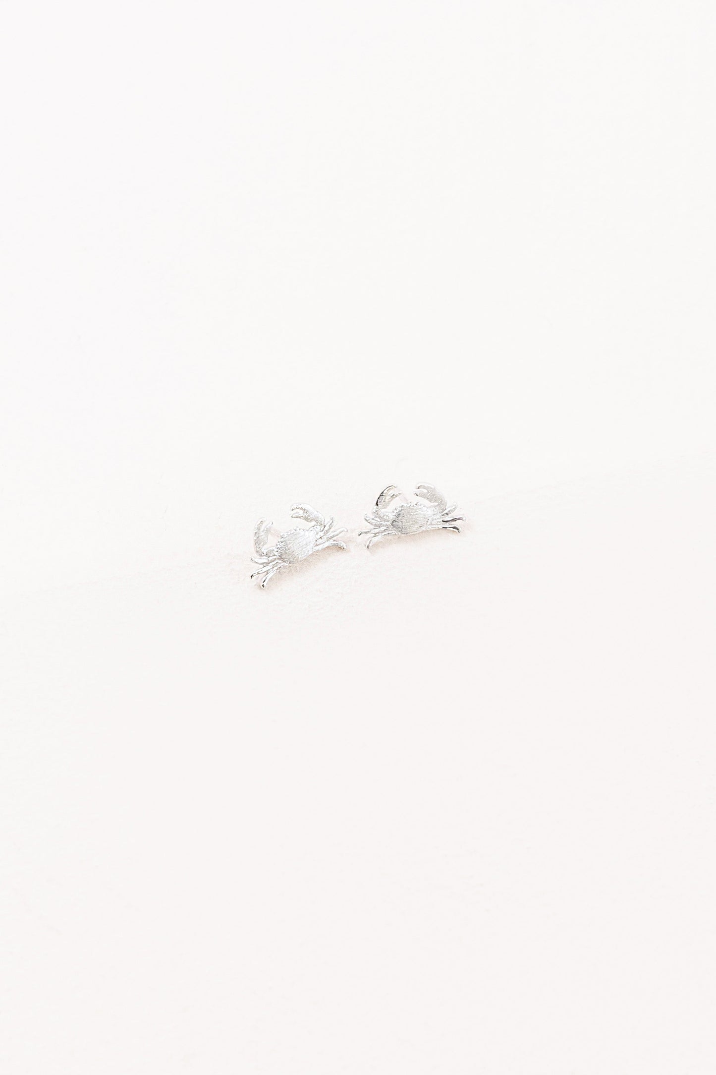 Maryland Crab Earrings (18K & 24K Gold)