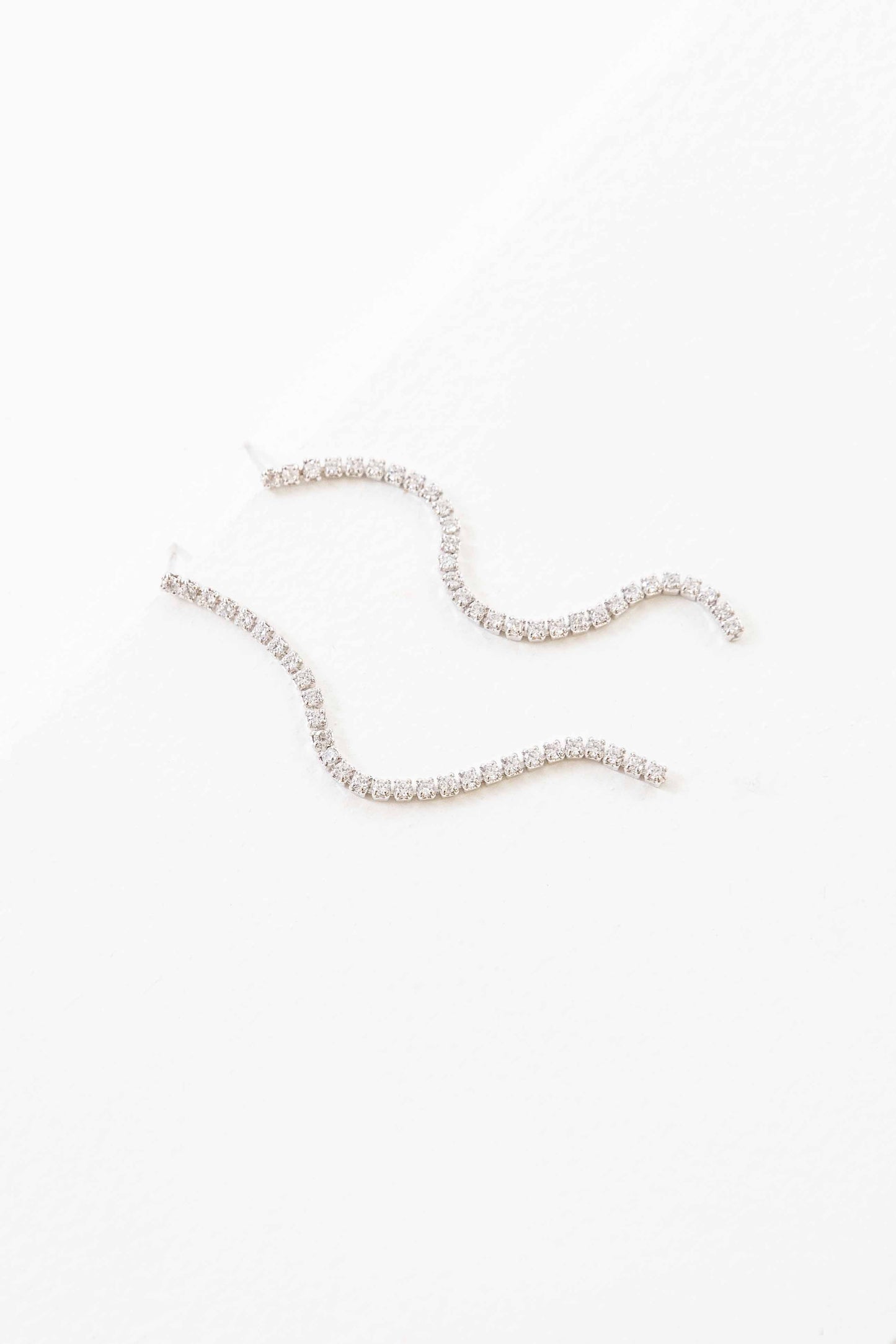 Airs and Graces Dangle Earrings | Silver (sterl.)
