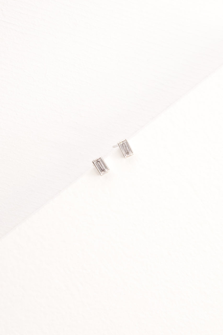 Small Stone Stud Earrings | Silver (sterl.)