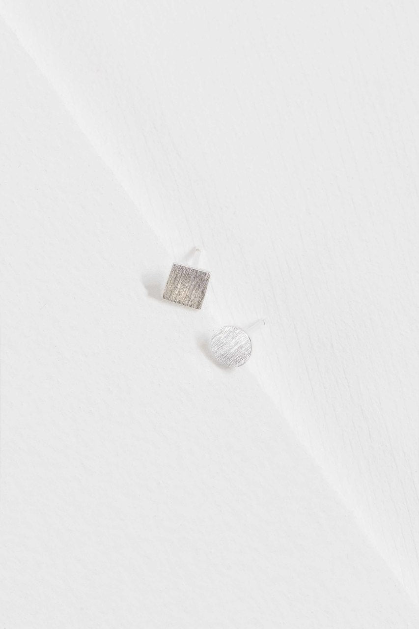 Square to Circle Mismatched Earrings | Silver (sterl.)