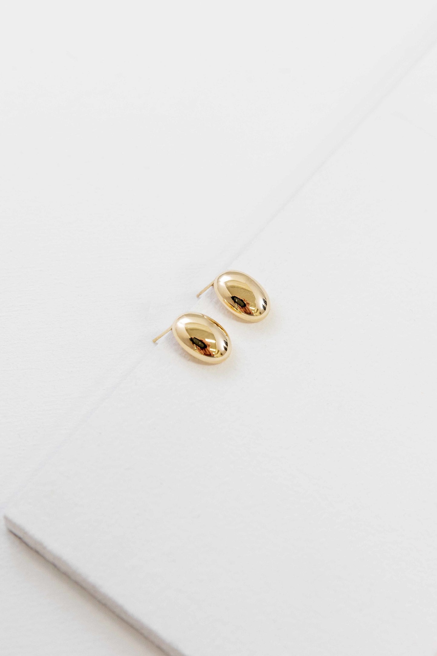 Gold Bean Earrings (14K)