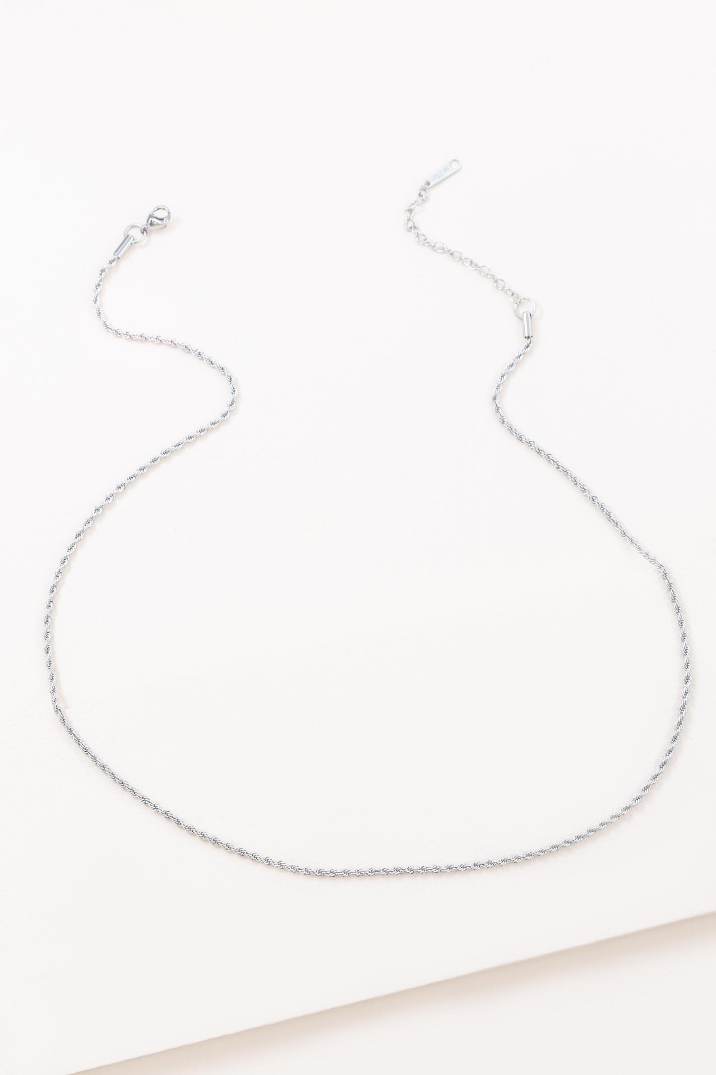 Twist Around Necklace | Silver