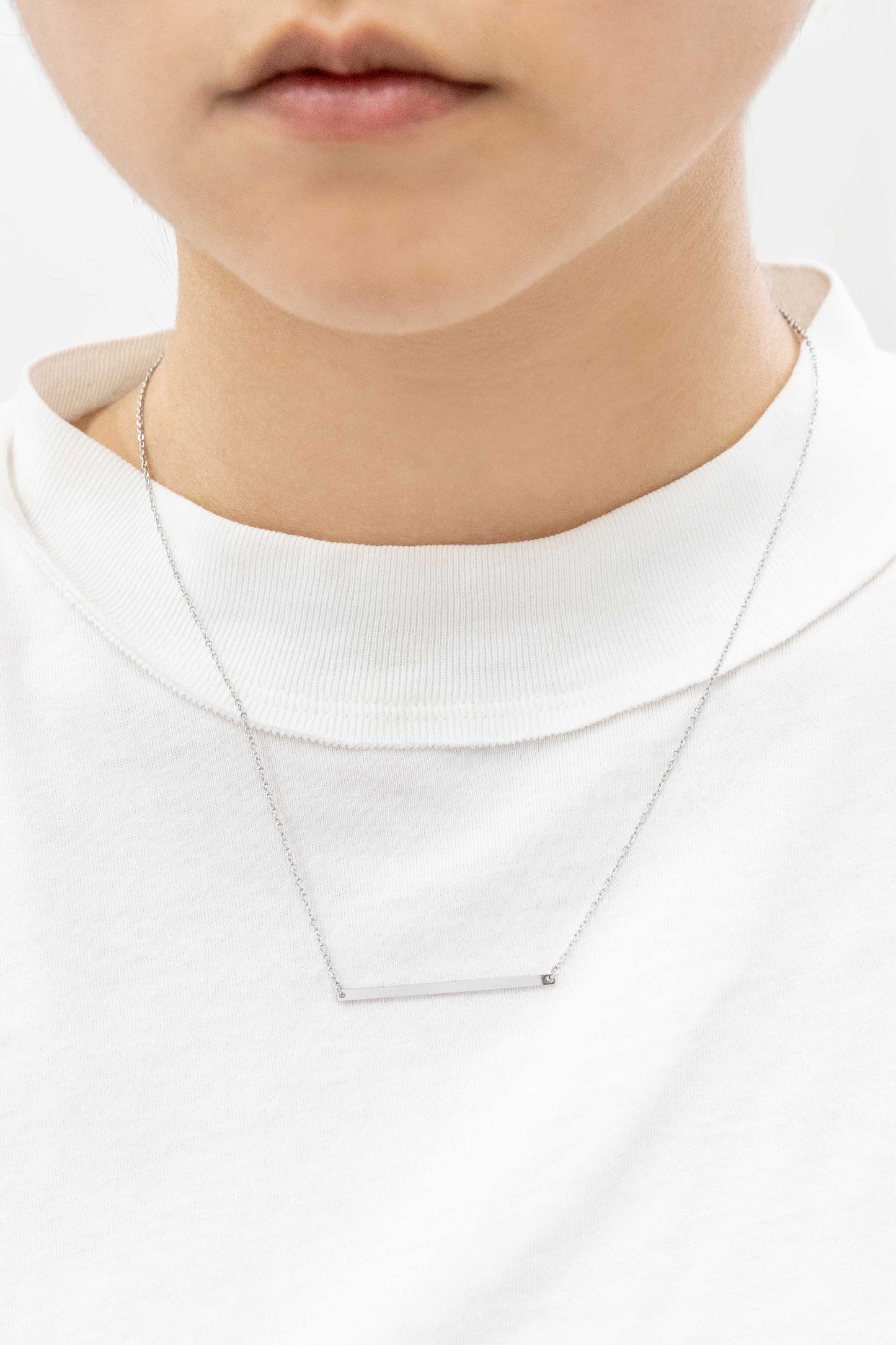 Modern Minimalist Bar Necklace | Silver