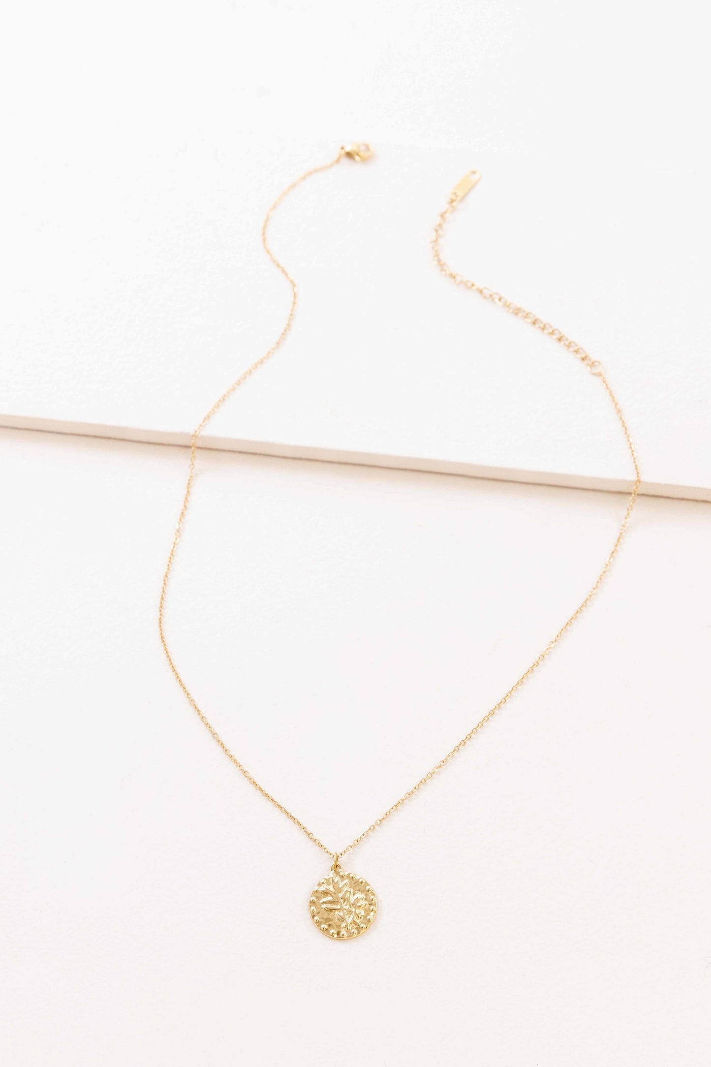 Imprinted Leaves Necklace (14K)