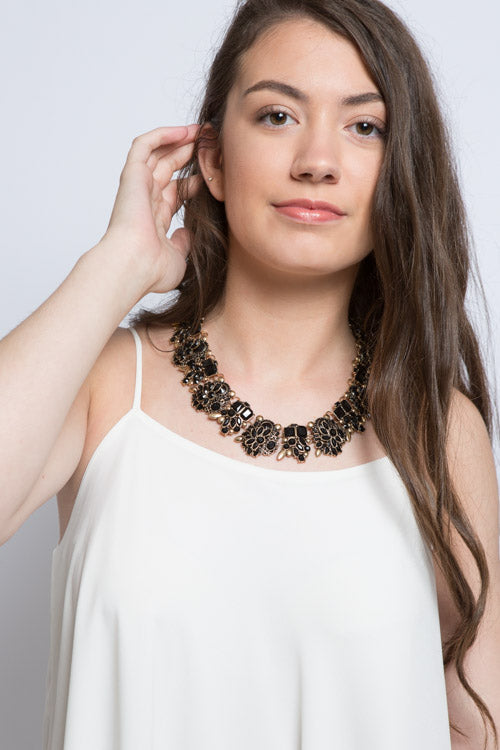 Bree Black Collar