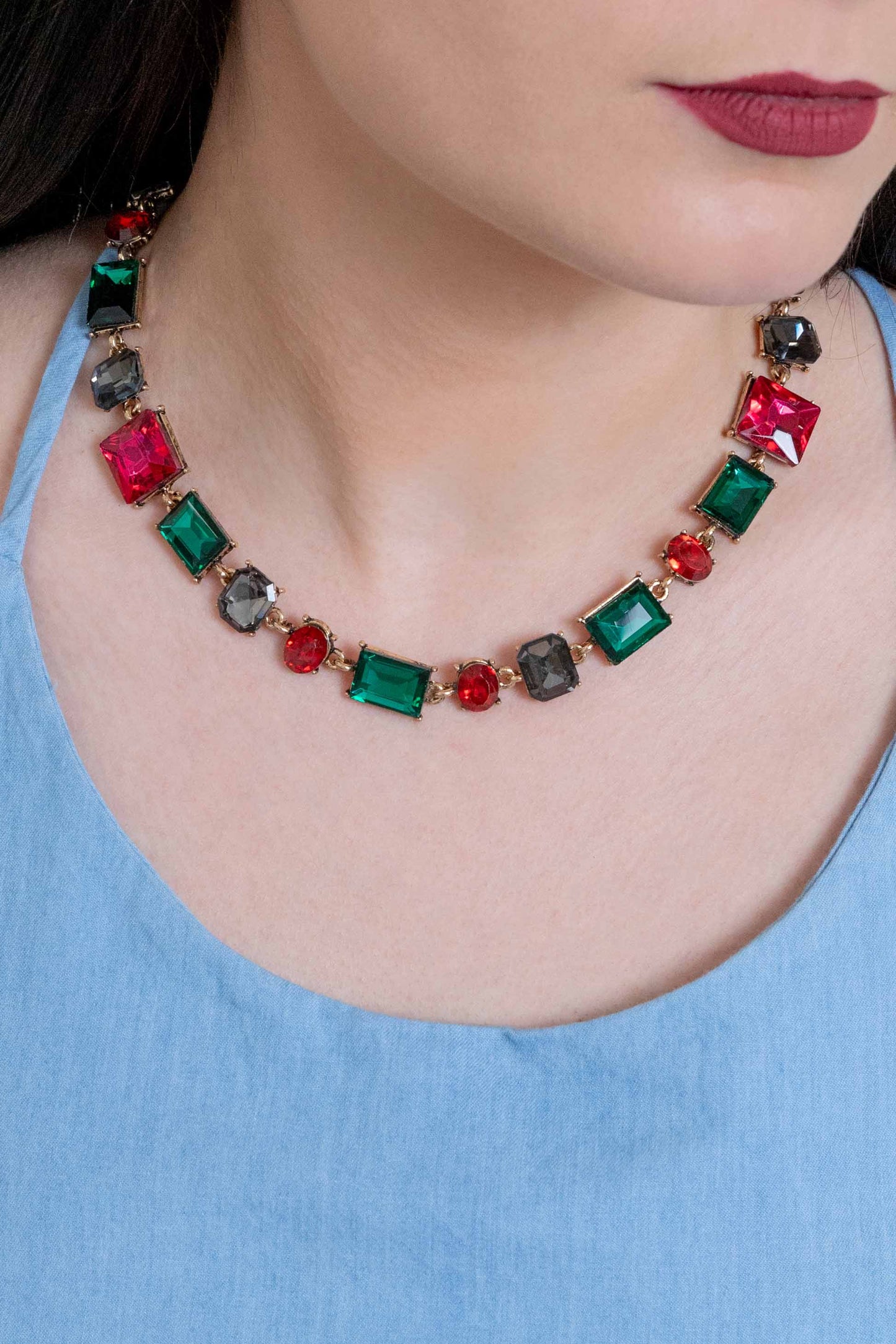 True Elegance Necklace | Magenta