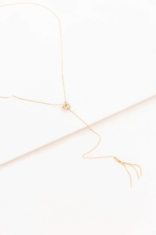 Pirouette Pull Necklace