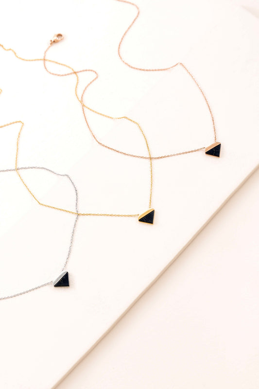 Trigon Stone Necklace | Black (14K)