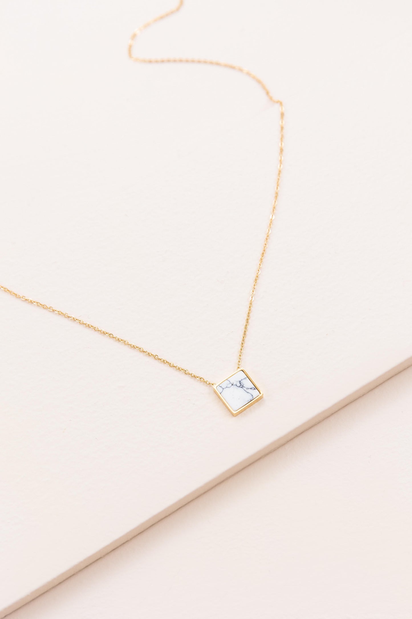 Emmy Stone Necklace | Gold (14K)