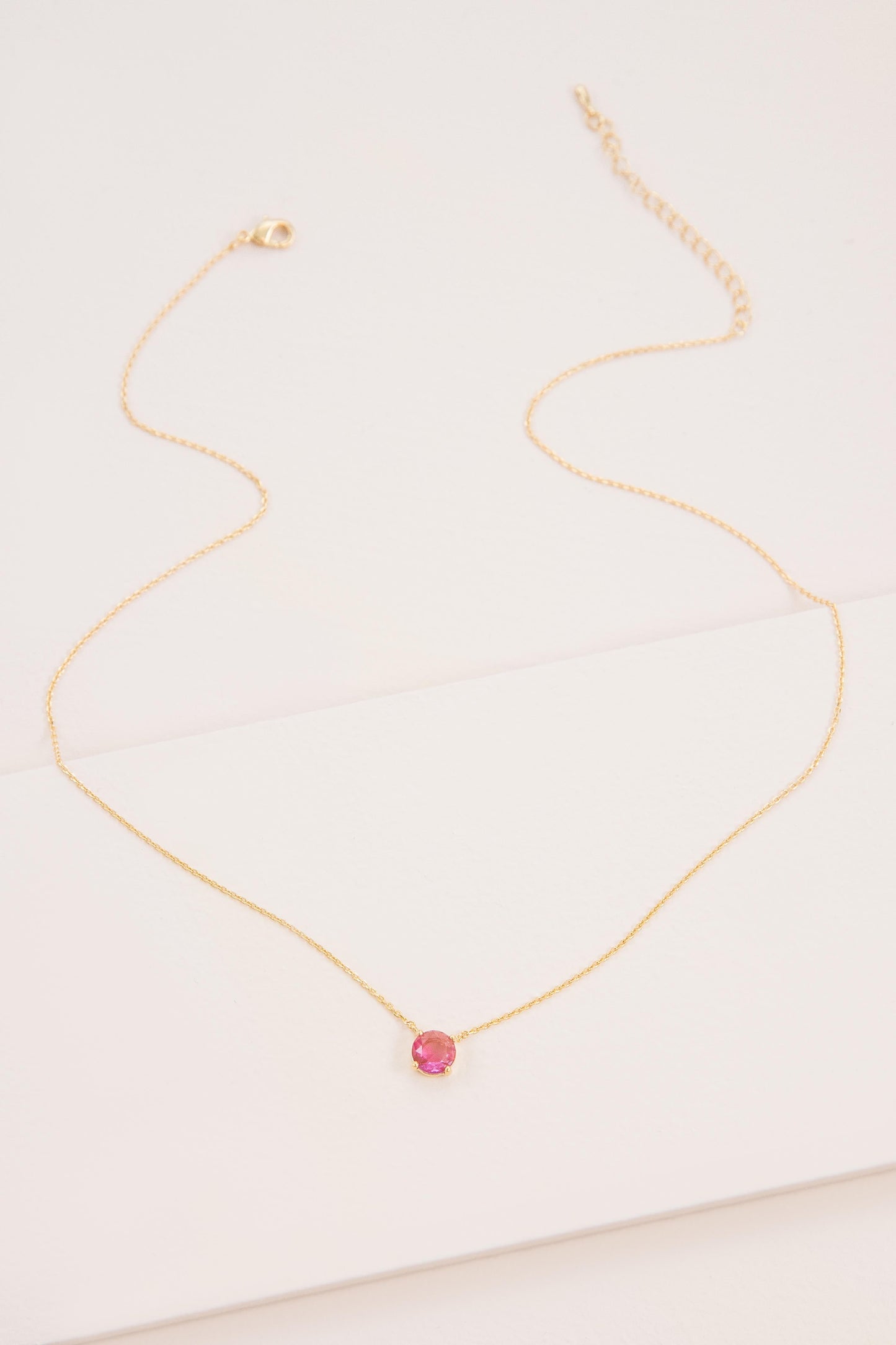 Ombre Stone Round Necklace