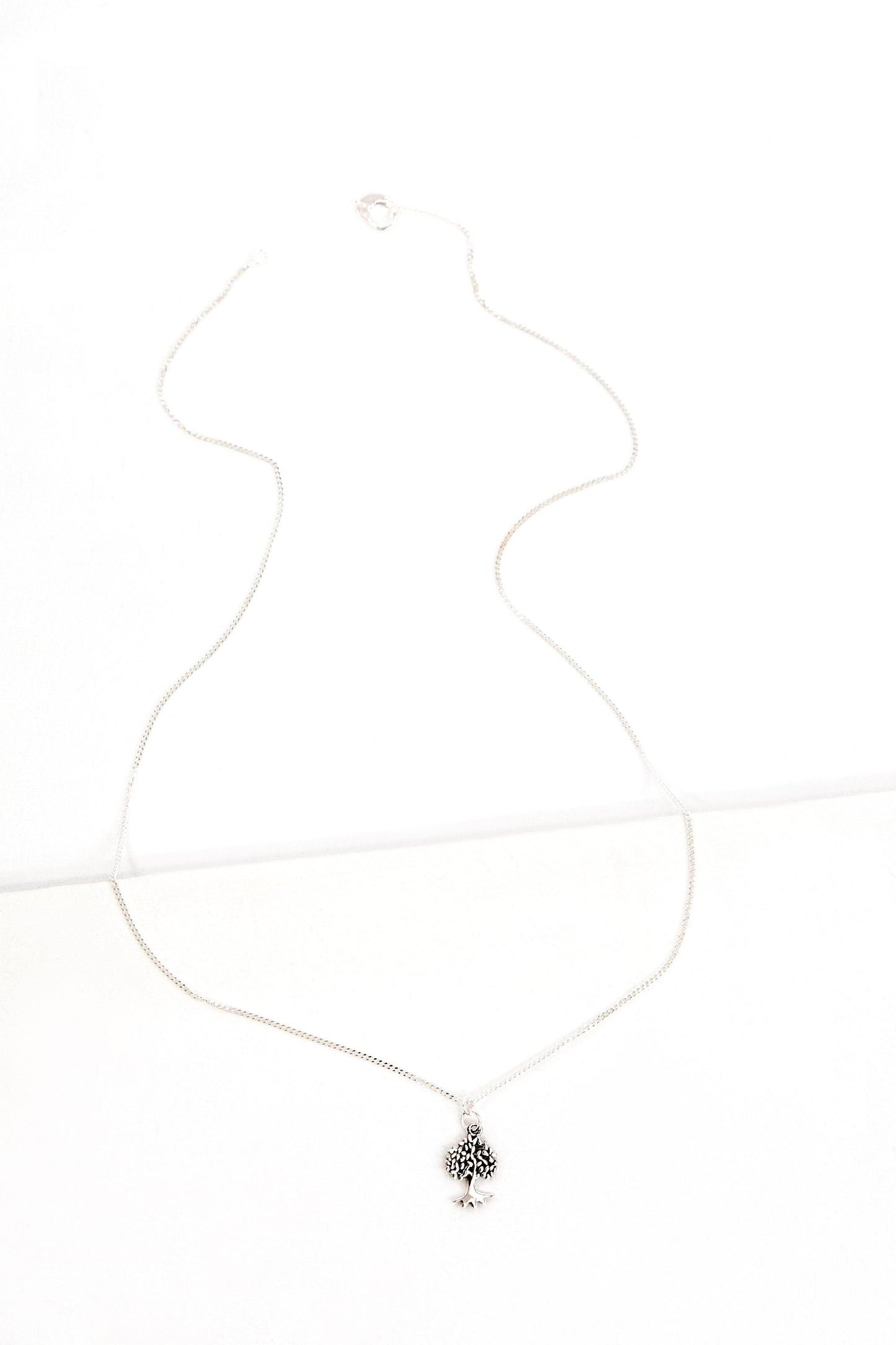 Tree Charm Necklace (ster.)