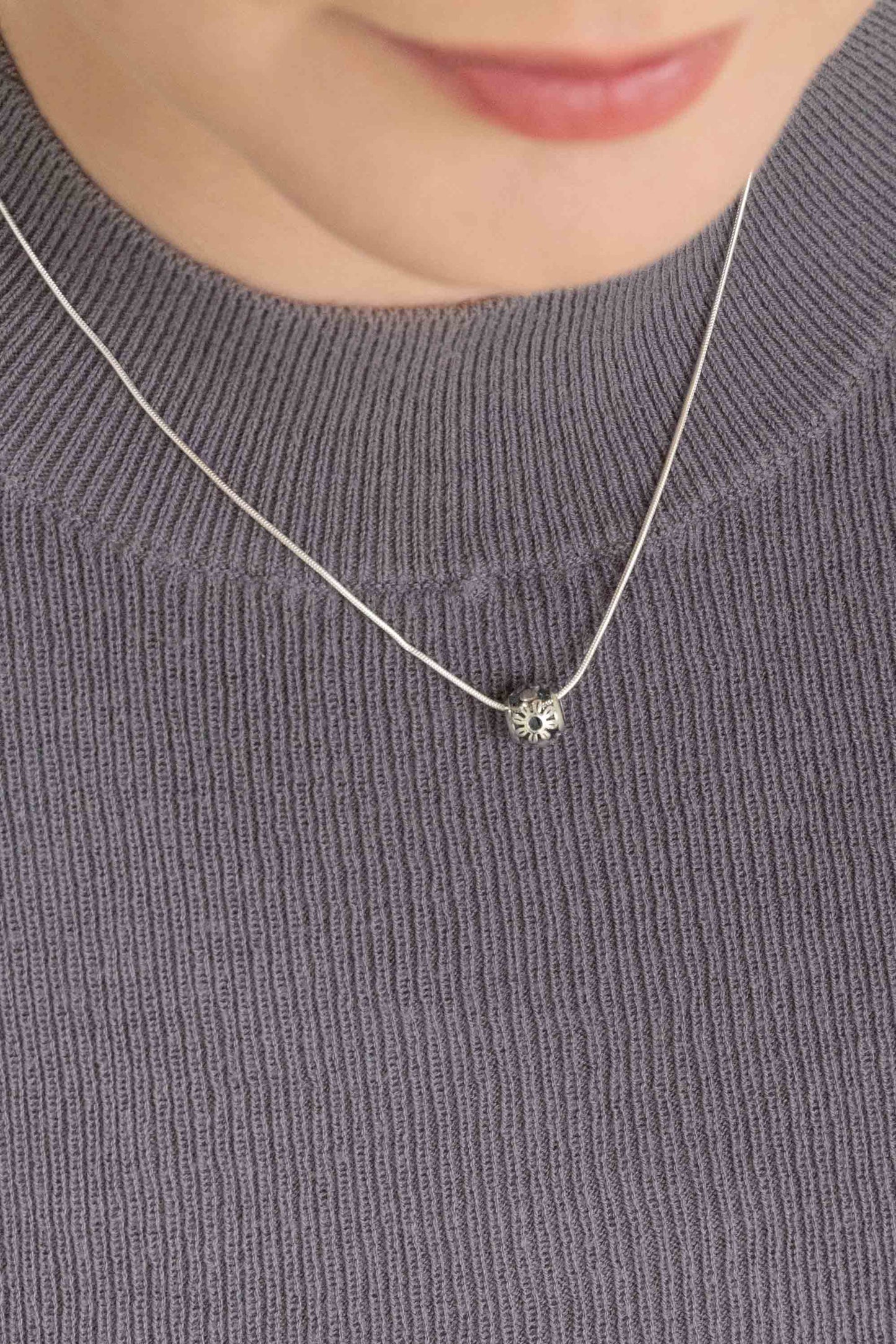 Floral Bead Necklace (sterl.)