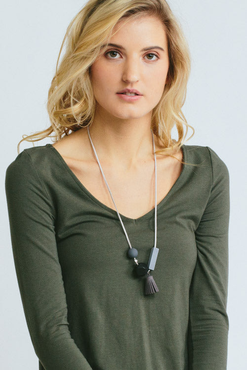 Nala Tassel Necklace | Gray