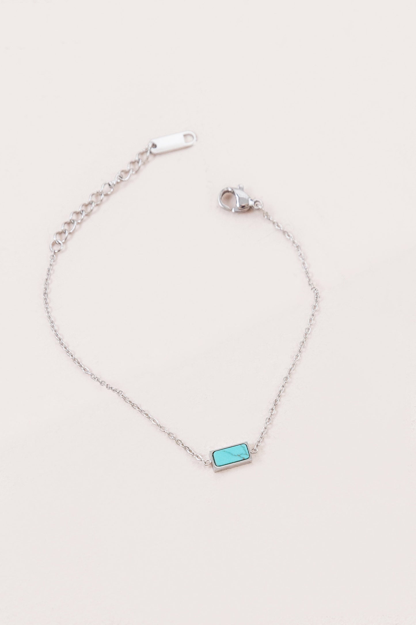 Beaming Bar Stone Bracelet | Silver