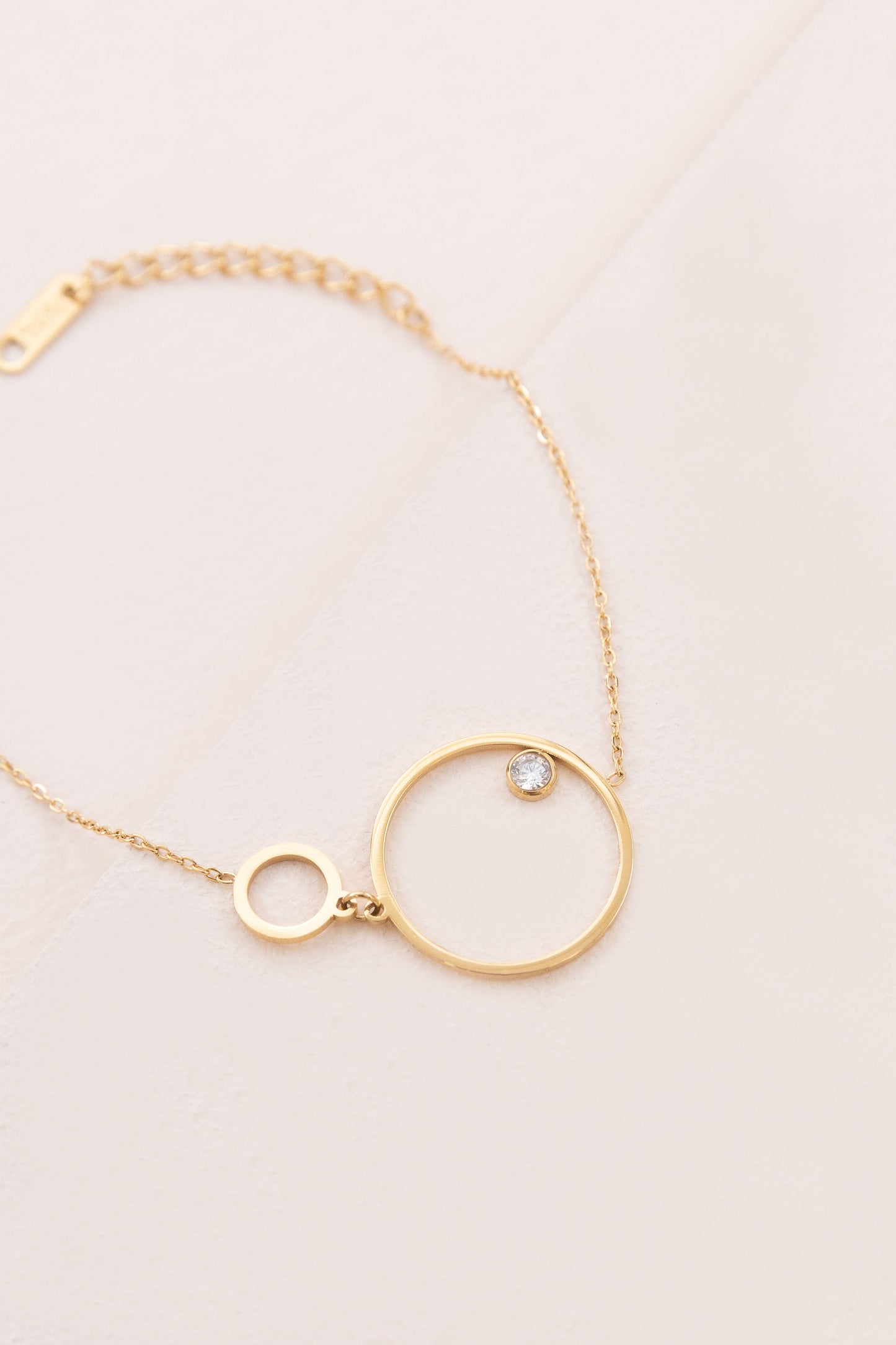 Come Around Stone Bracelet (18K)