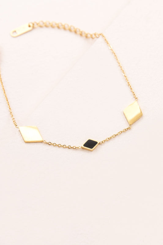 Looking Sharp Diamond Bracelet (18K)