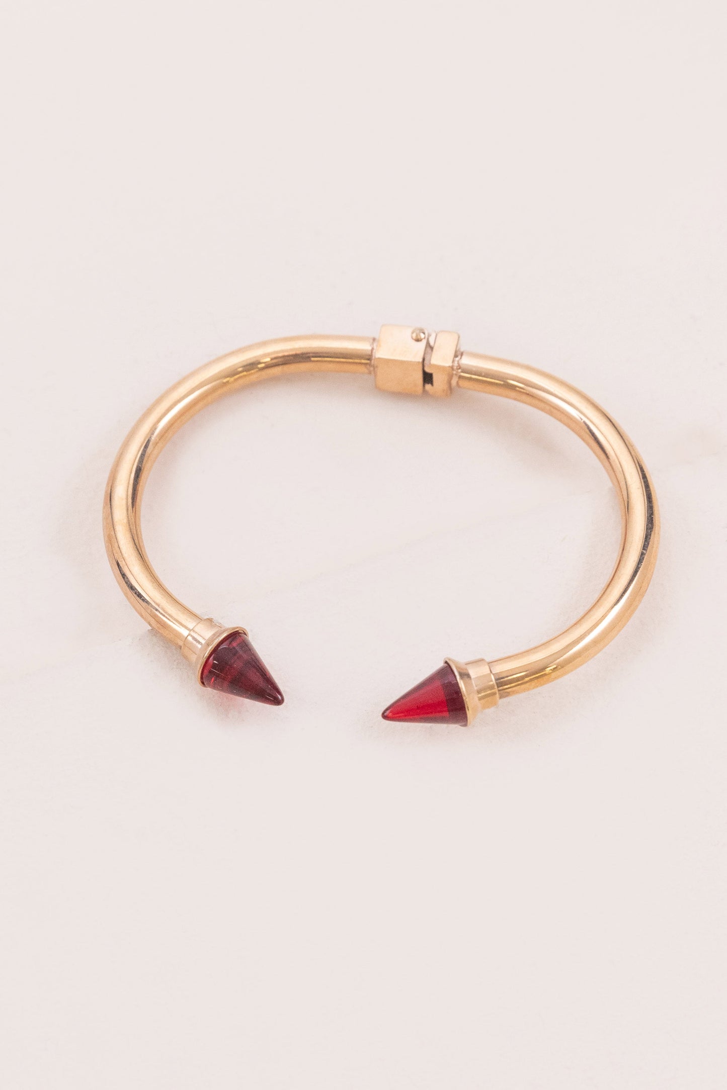 Point Stone Cuff | Crimson (14K Gold)