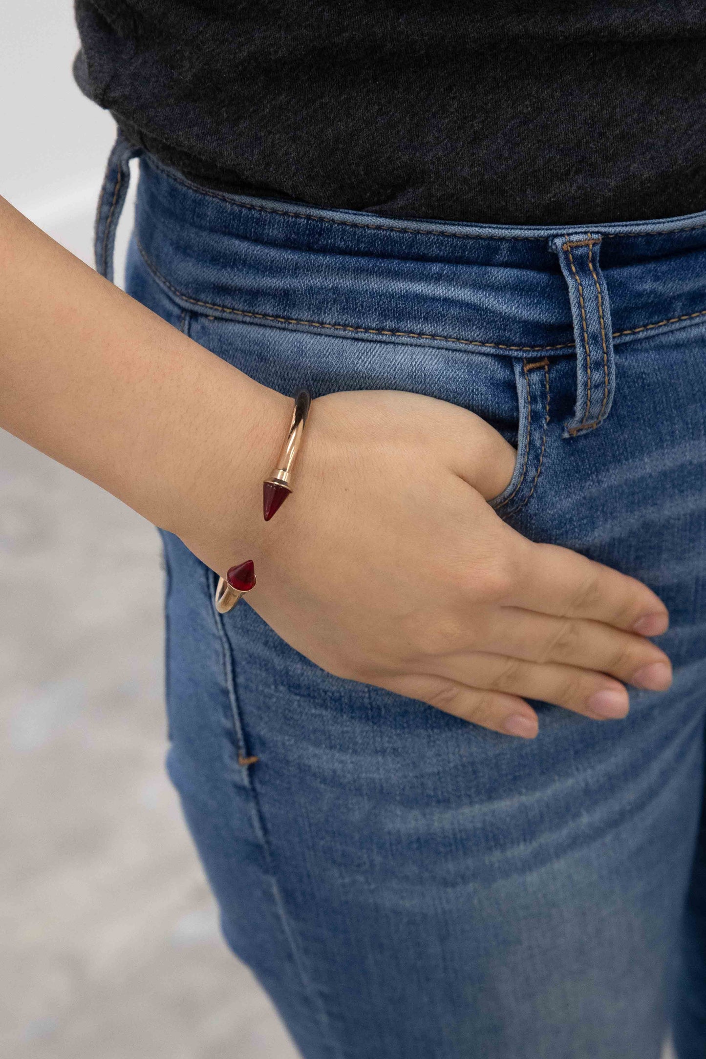 Point Stone Cuff | Crimson (14K Gold)