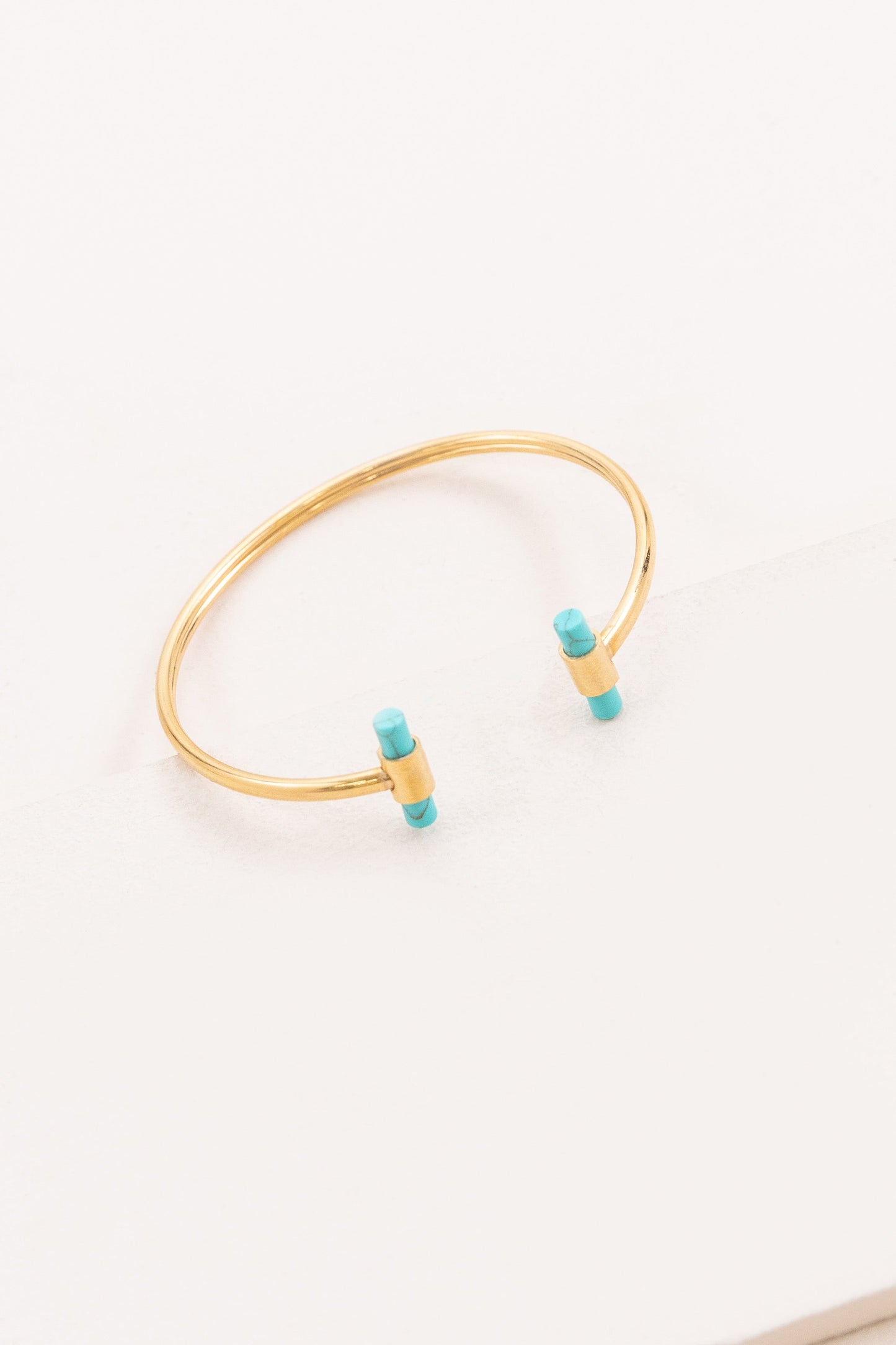Stone Bar Cuff (14K Gold)