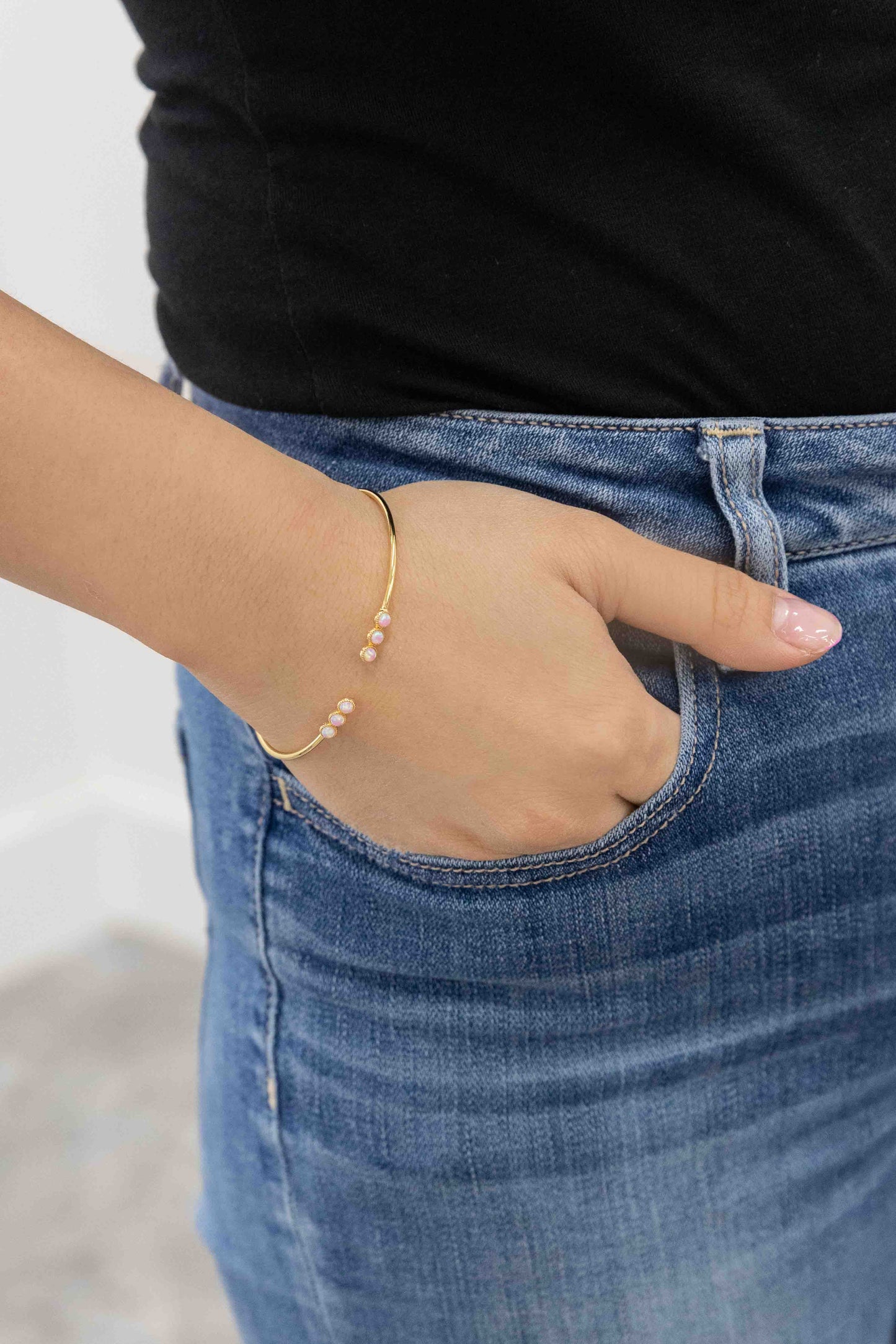Pixum Mage Stone Cuff Bracelet