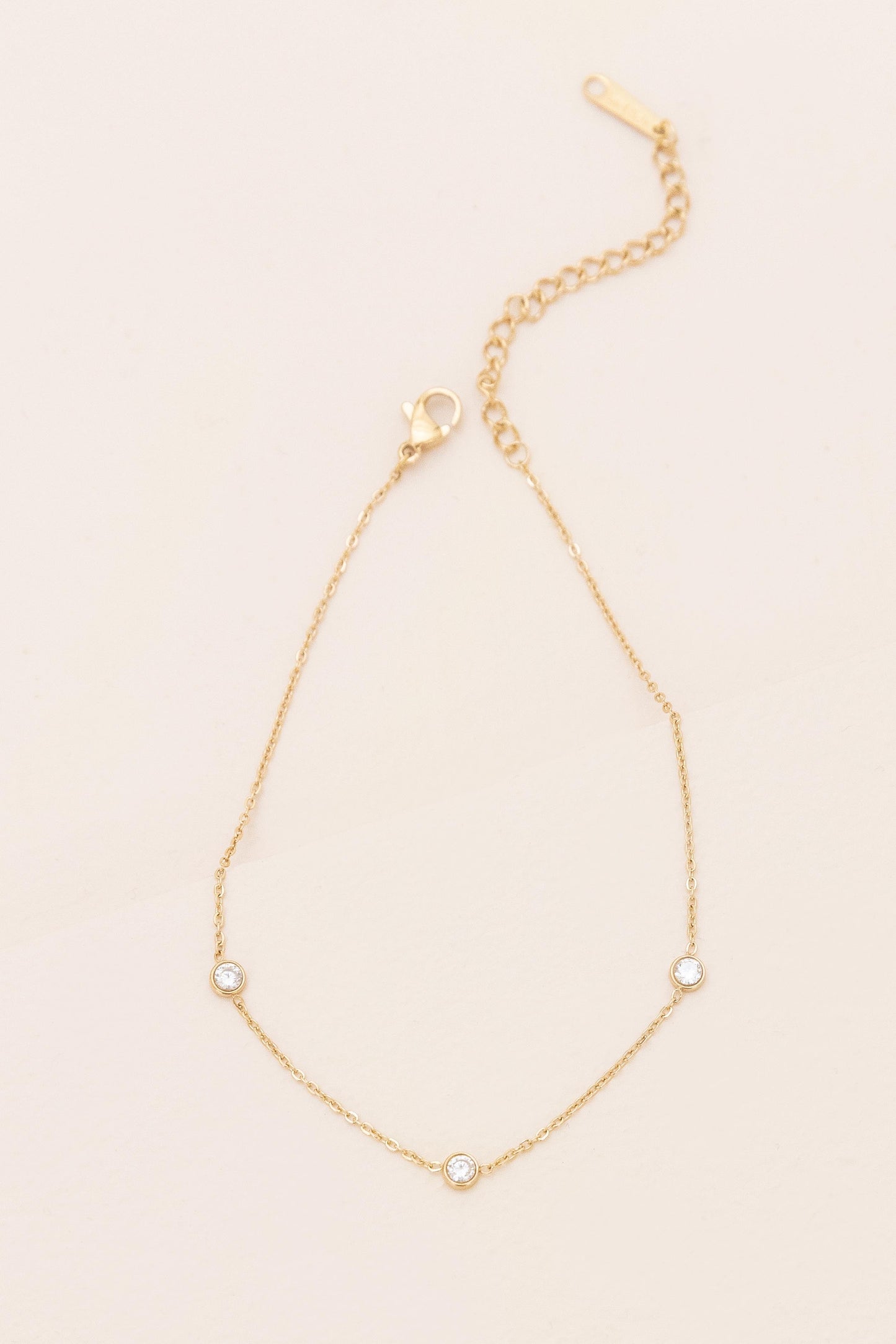 Minimal Circle Rhinestone Anklet