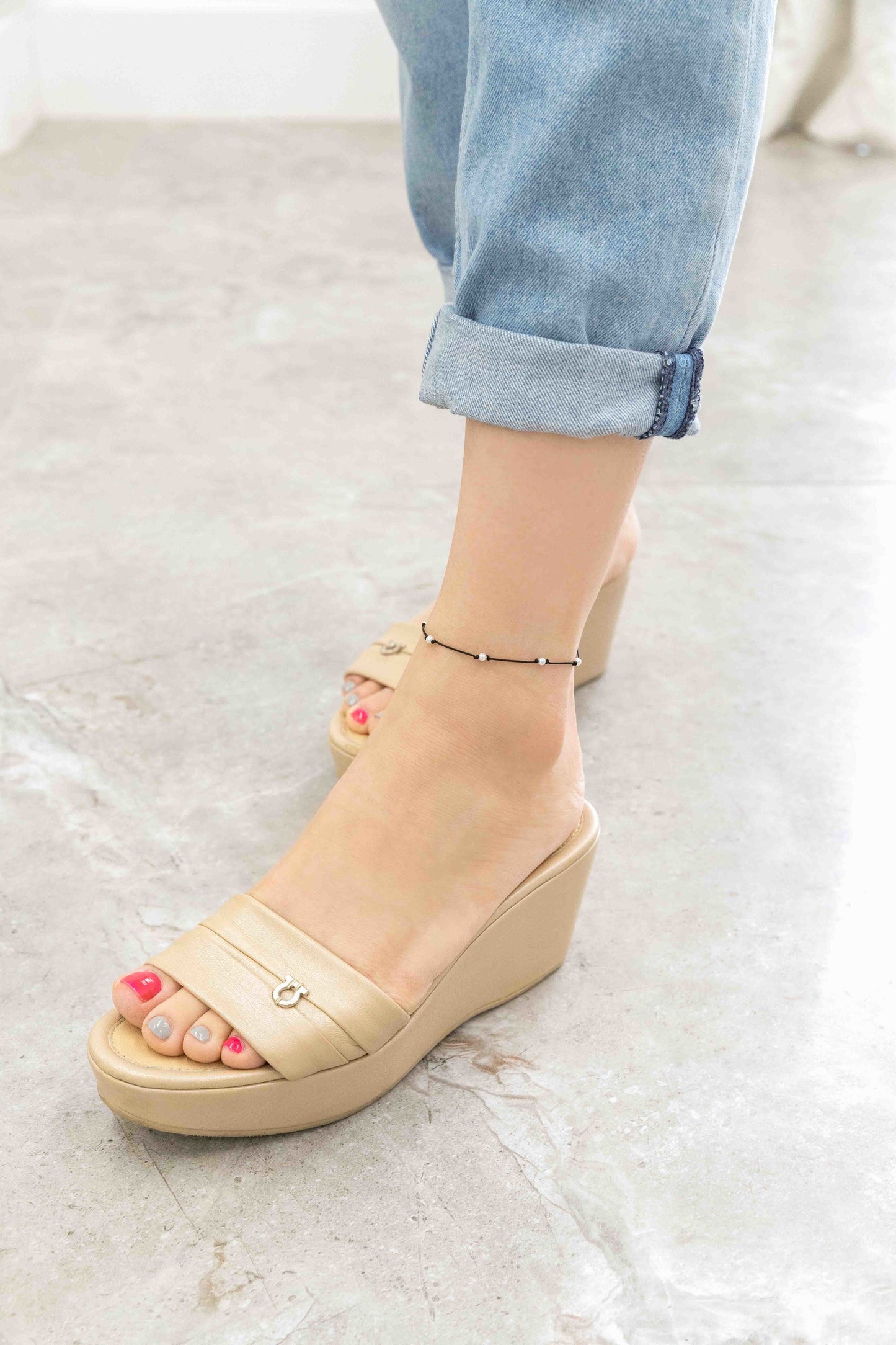 Clutch My Pearls Anklet