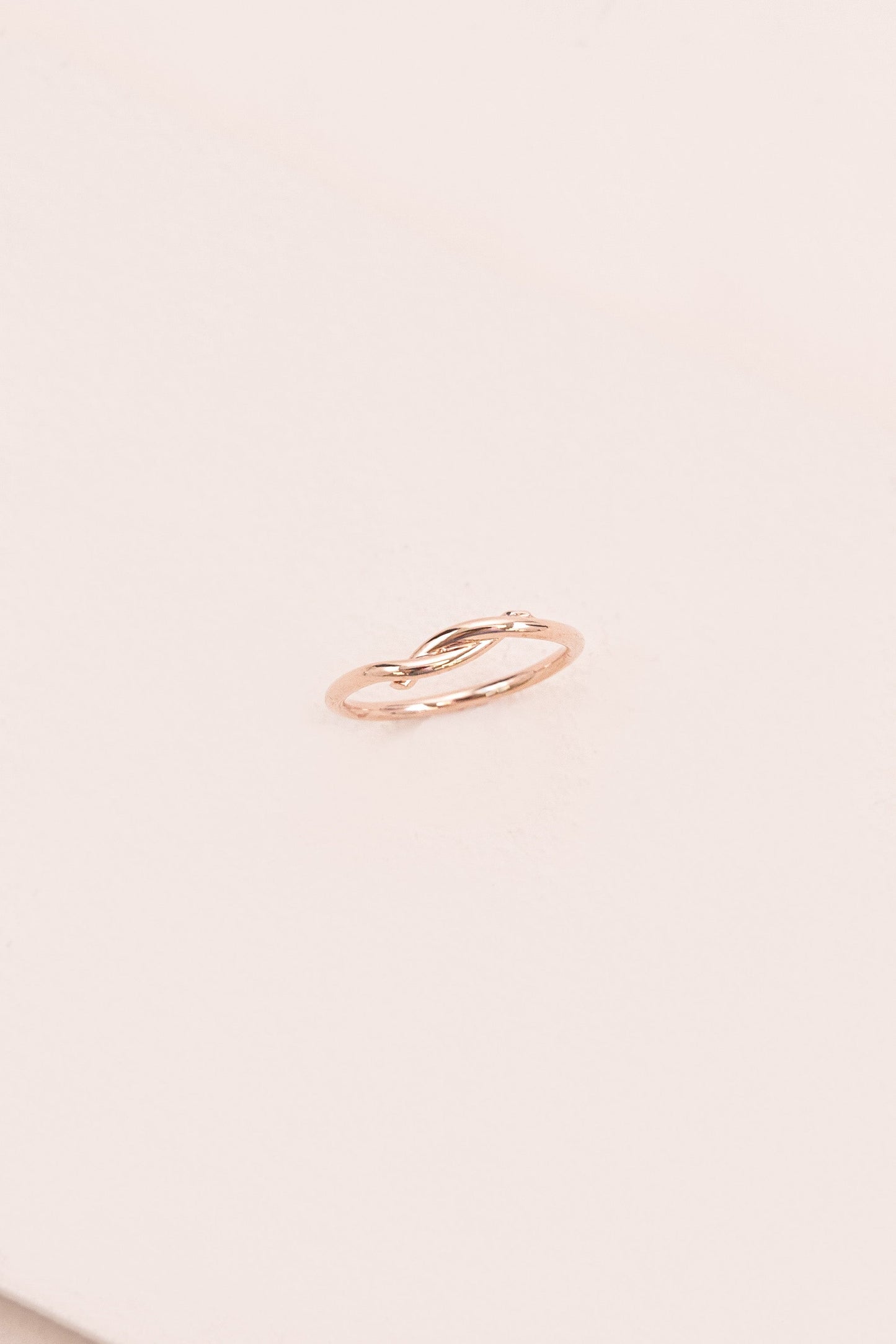 Twist Top Ring