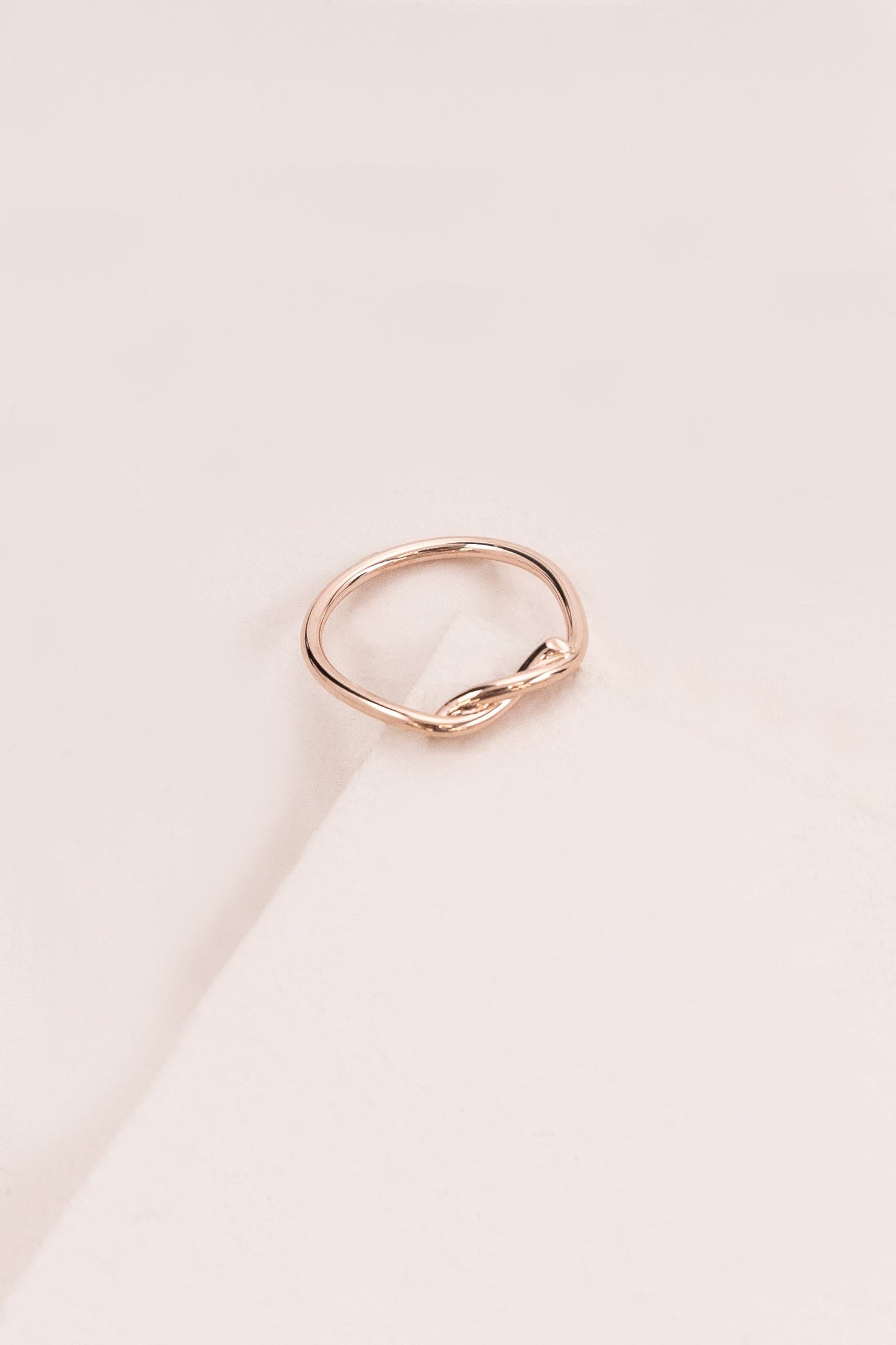 Twist Top Ring