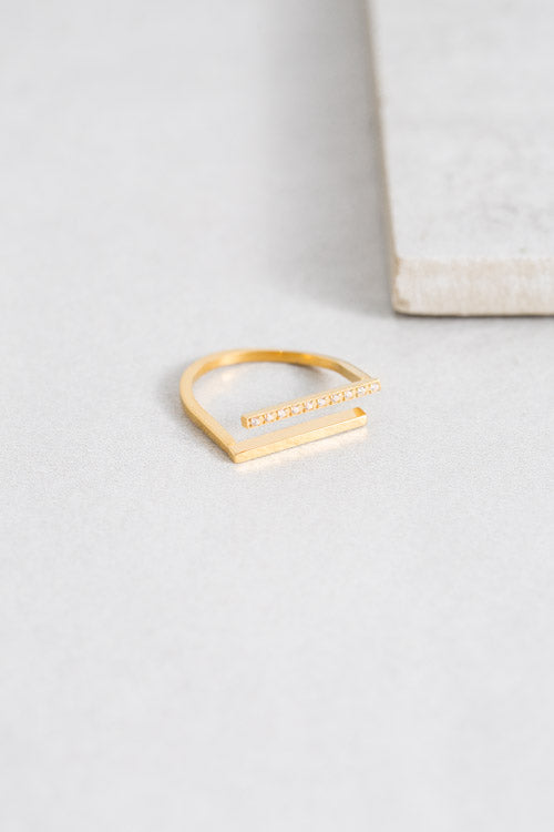 Flat Top Stone Ring (14K)
