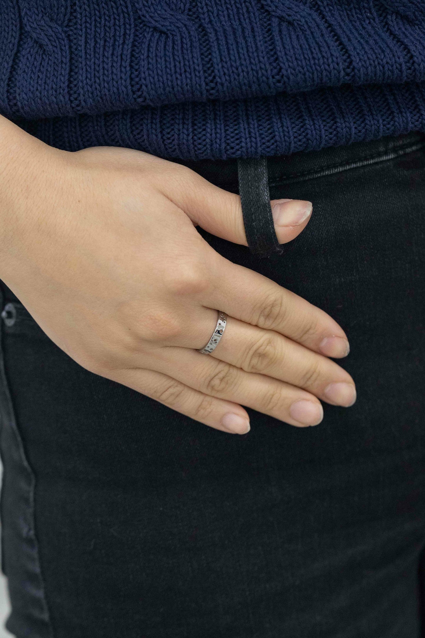 Night Wonder Ring | Silver (14K)