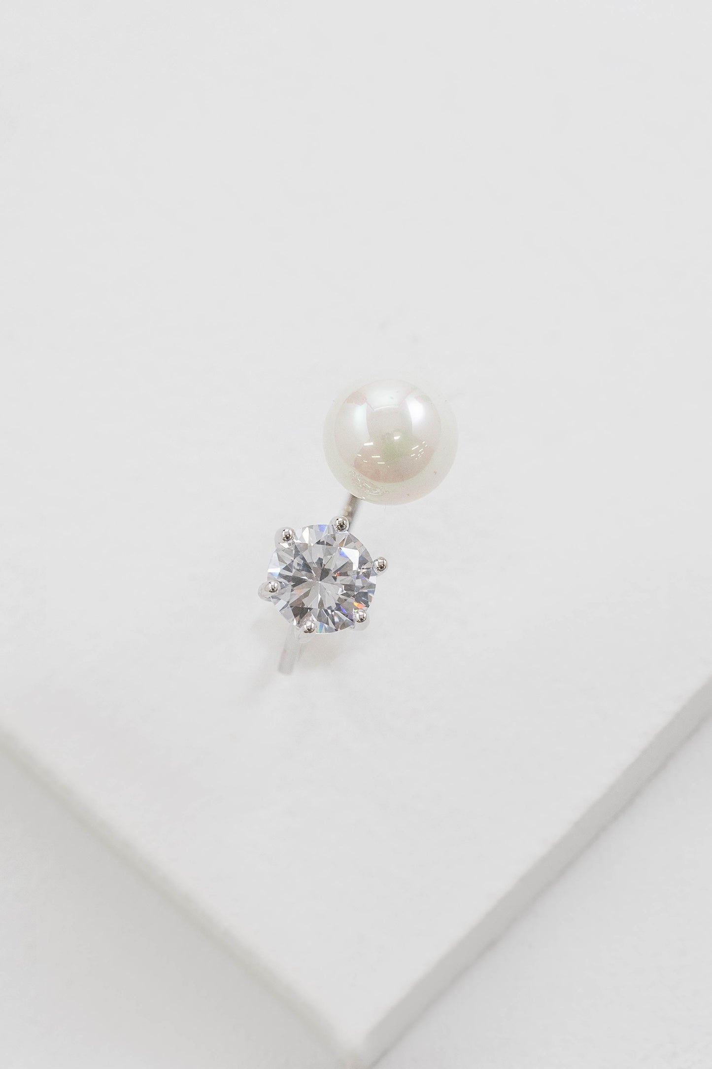 Lux Pearl Stone Ring | Silver (14K)