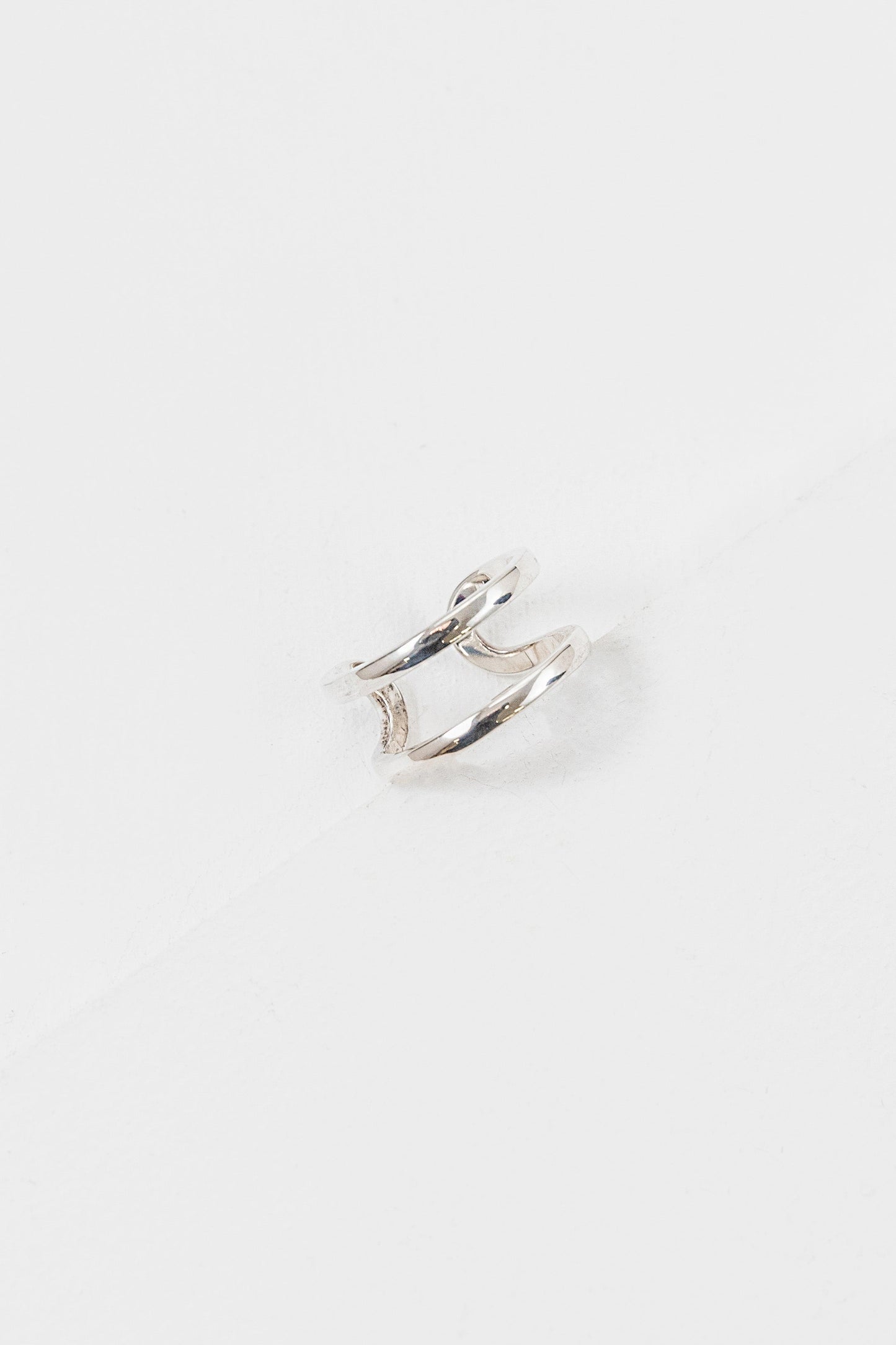 Lateral Ring
