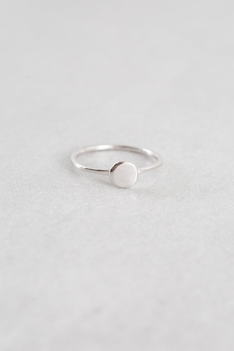Round Form Ring (14K)