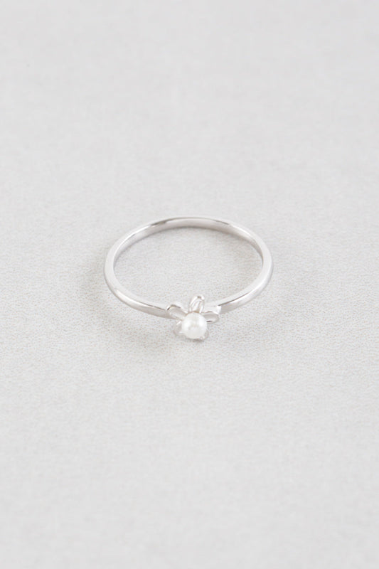Pearl Lustor Flower Ring (sterl.)