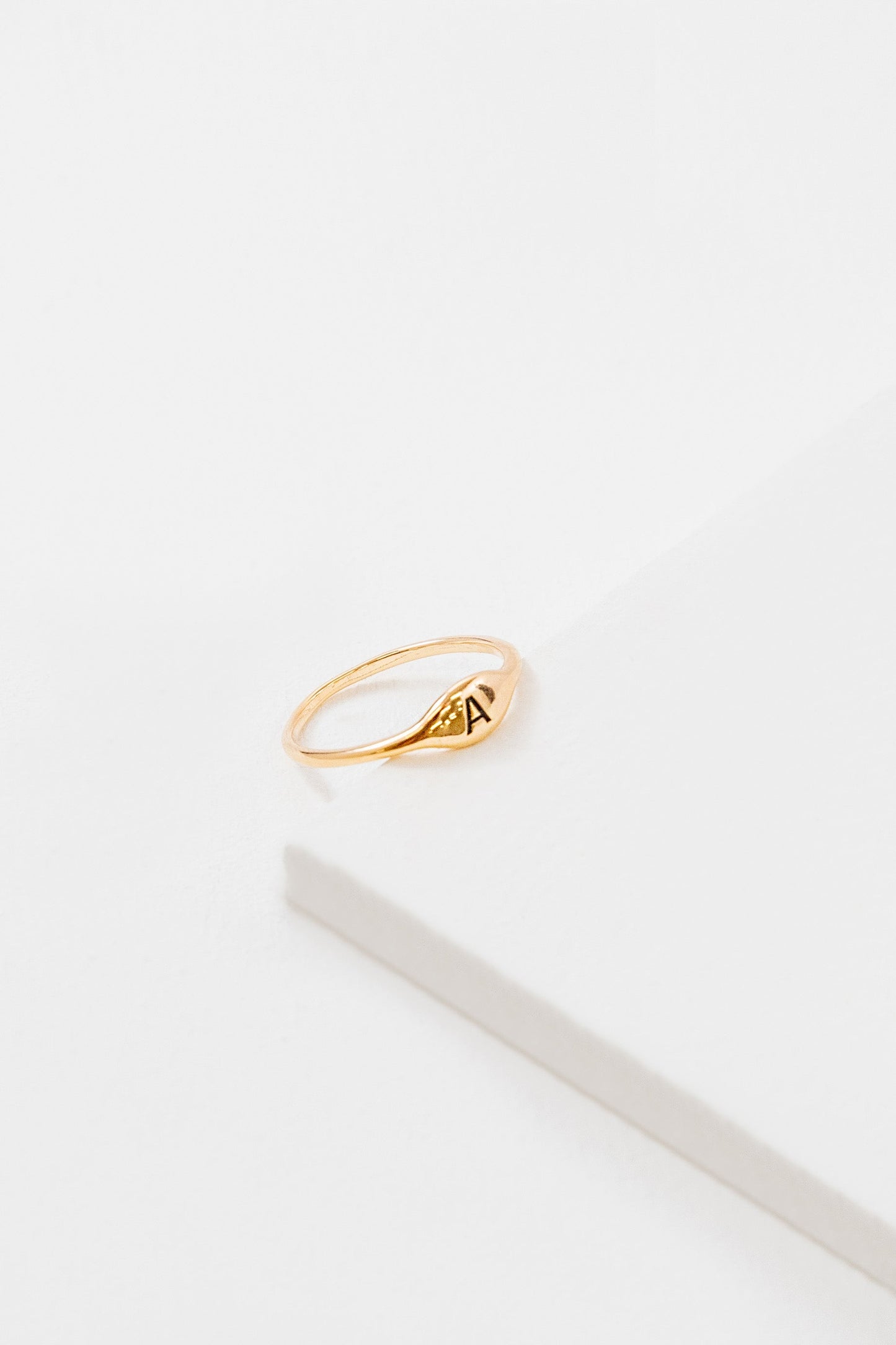 Initial Ring | Size 6